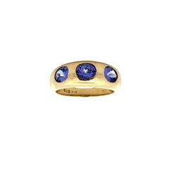 Bague vintage en or sertie de trois tanzanites – Bijoux de collection haut de gamme