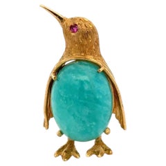 Vintage Designer Garavelli Amazonite and Ruby Eye Gold Penguin Brooch Pin