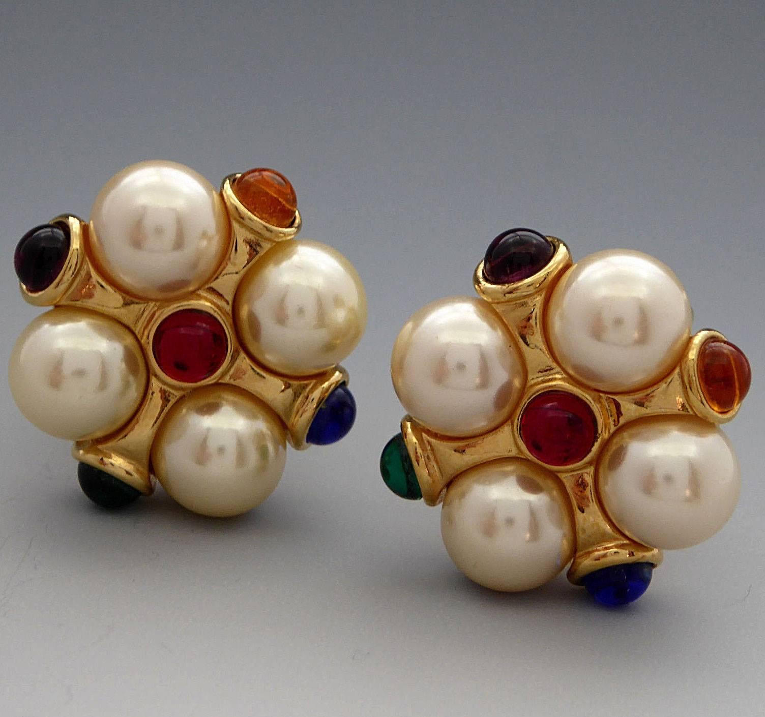 Kenneth Jay Lane KJL Maltese Cross Faux Gem Gripoix Glass Clip-On Earrings‏ In Excellent Condition In Montreal, QC