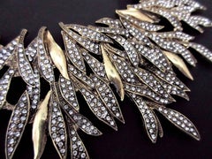 Signed Oscar de la Renta Faux Diamond Statement Feather Necklace