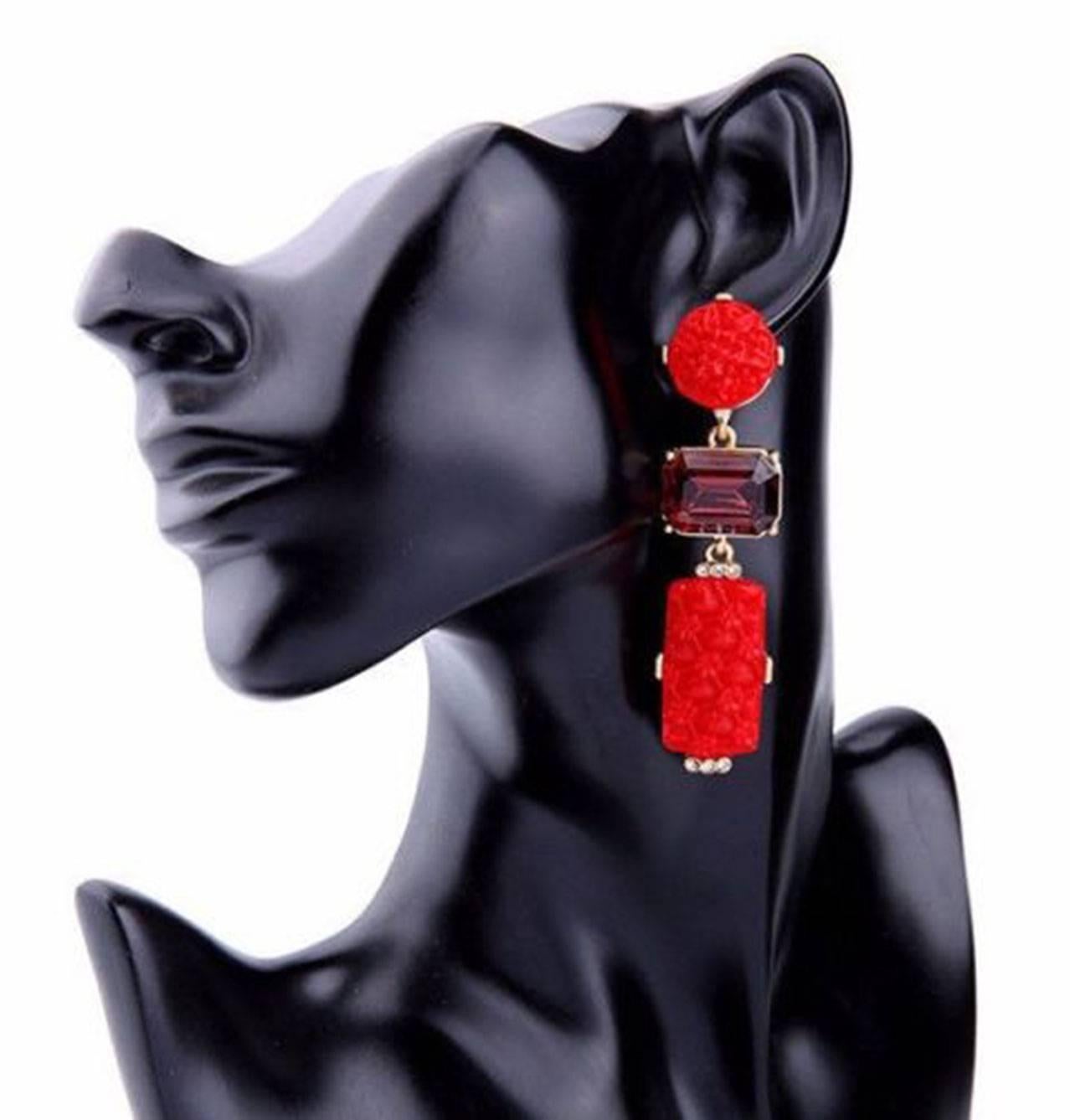 Festive Faux Red Coral and Faux Gemstone Statement Dangle Earrings In Excellent Condition In Montreal, QC