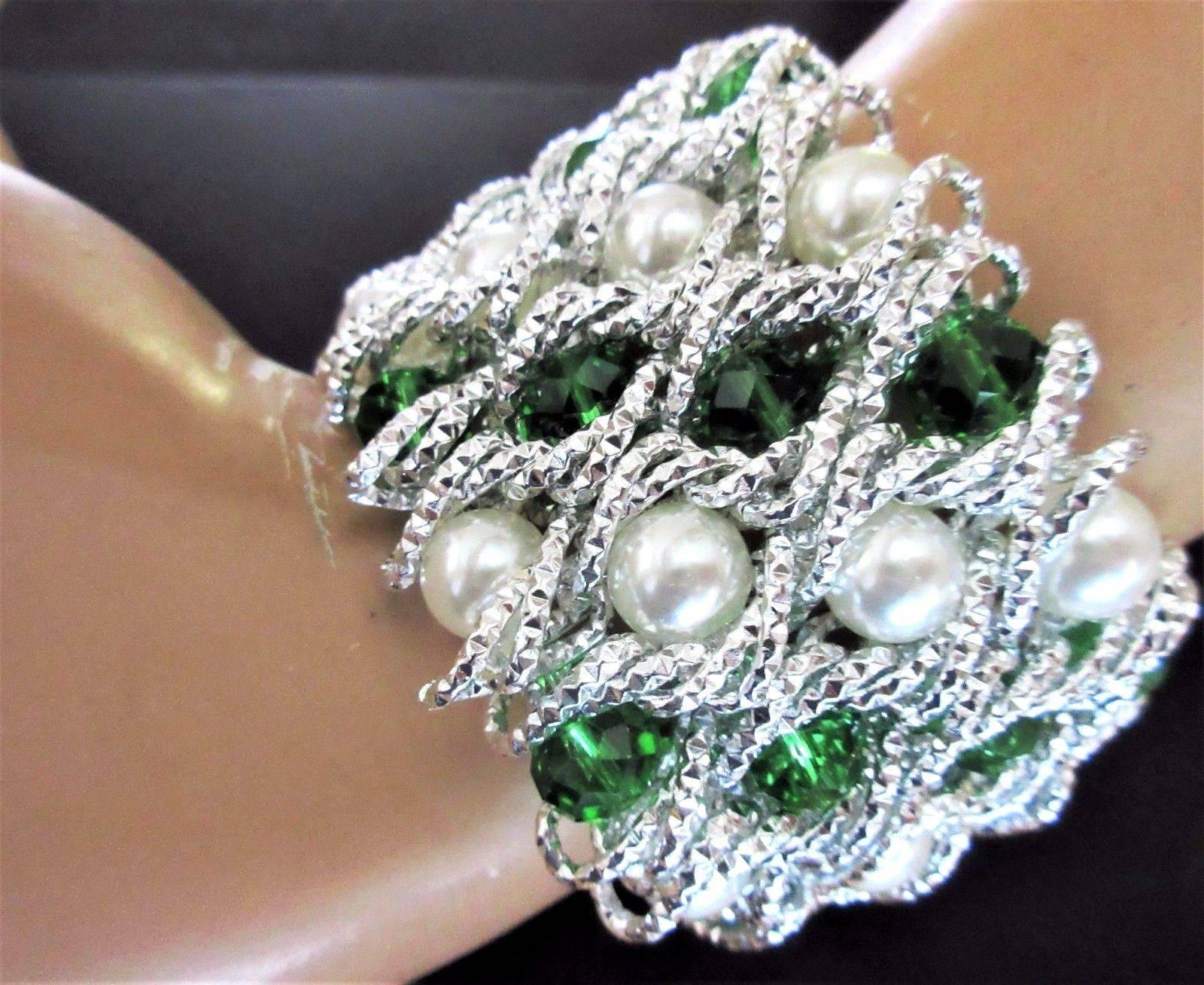 Stunning Faux Pearl, Emerald Green and Clear Crystal Caged Stand out Runway Bracelet; Silver Tone; expansion bracelet, one size fits all. Add your own Chic Style and Festive Pizzazz to any outfit! 
