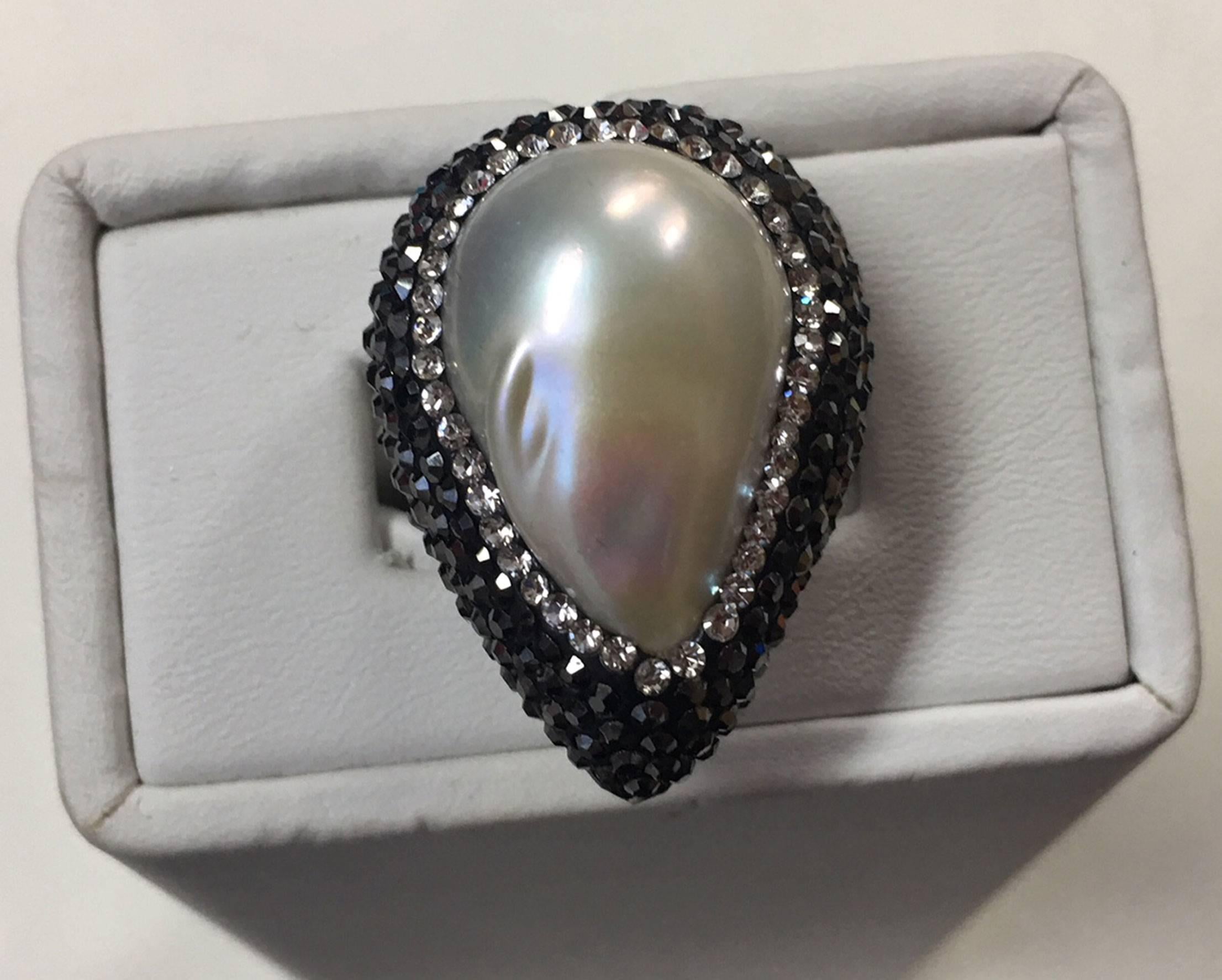 Mixed Cut Luscious Teardrop Mobe Pearl and Faux Diamond Sterling Silver Cocktail Ring 