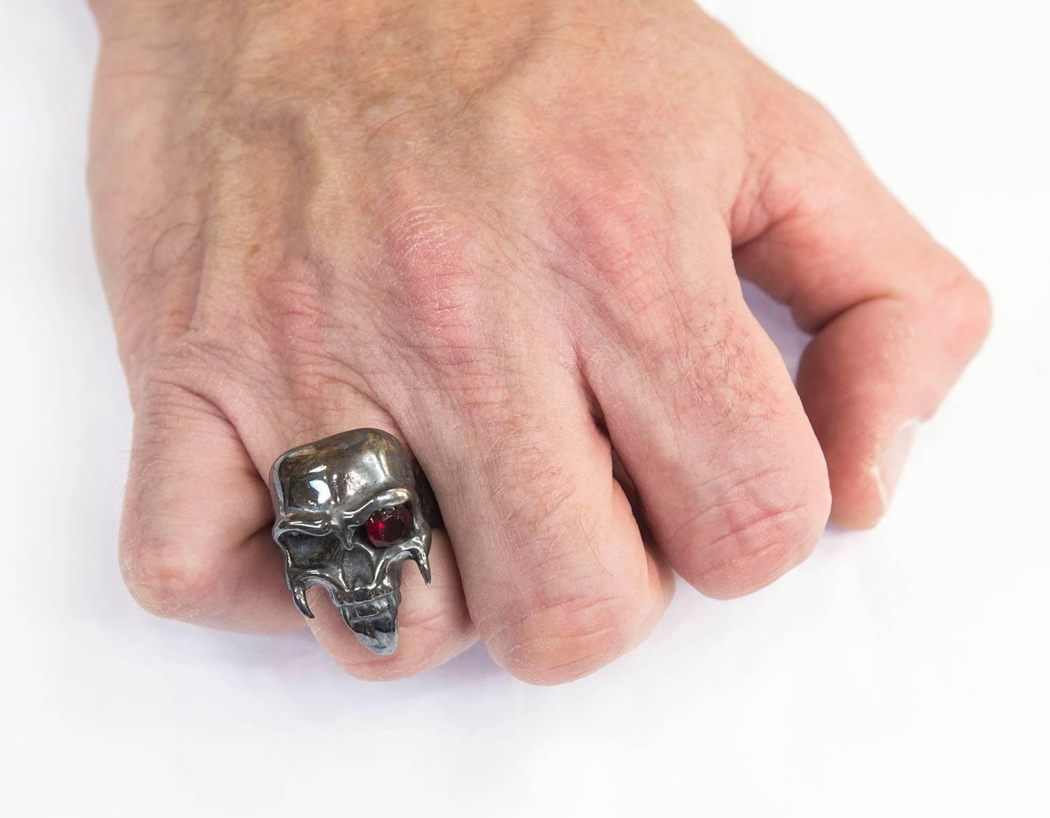 Contemporary Dynamic Large Sterling Silver Skull Ring For Sale