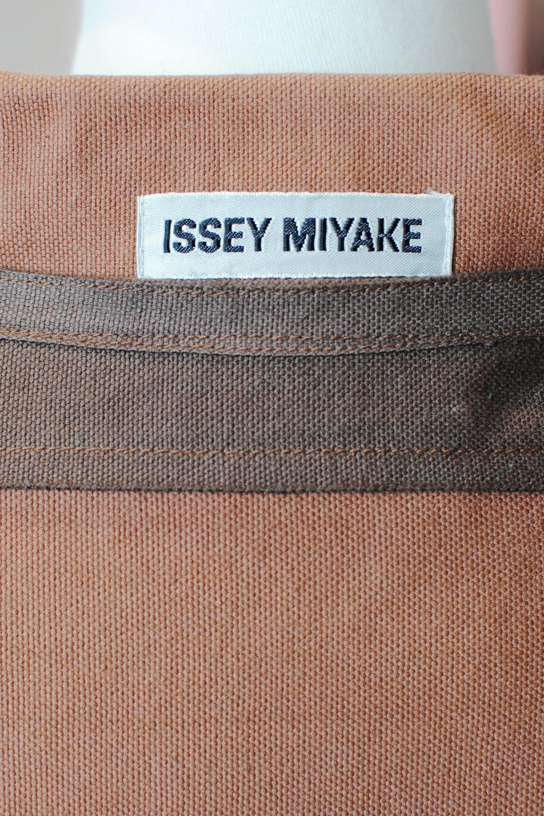 1997 Issey Miyake jacket with twisted sleeve  For Sale 2