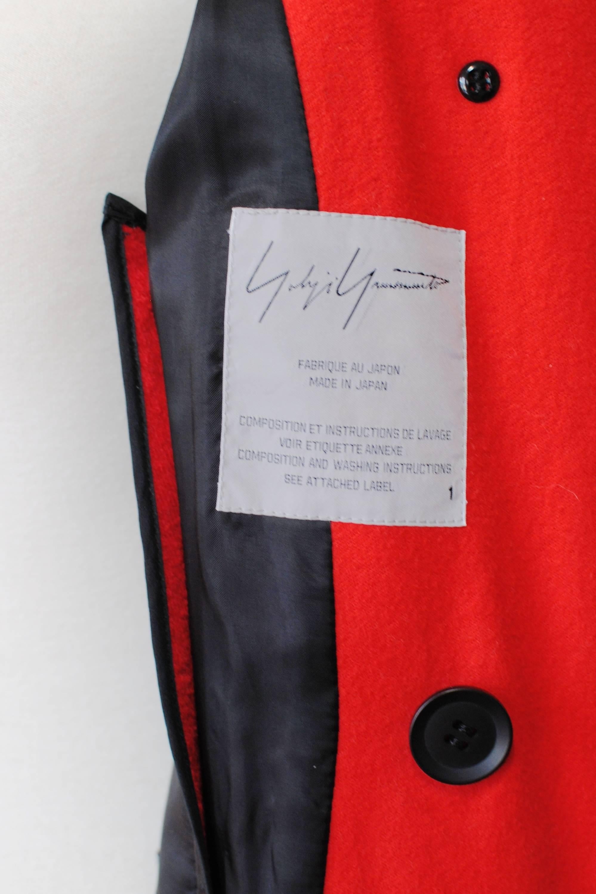 2009 Yohji Yamamoto red wool coat with silk panel For Sale 1