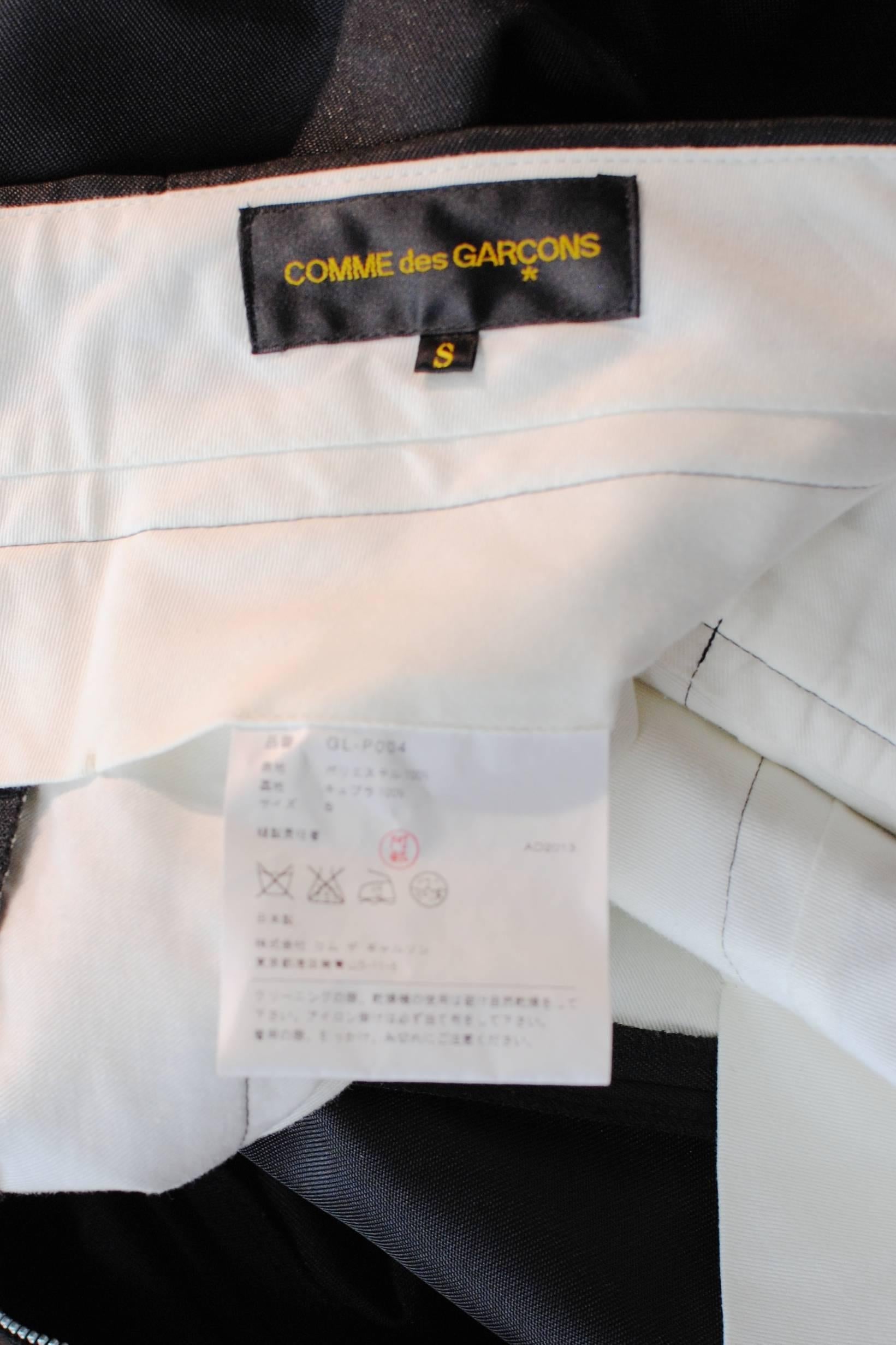 2013 COMME des GARÇONS black twisted shorts For Sale 5
