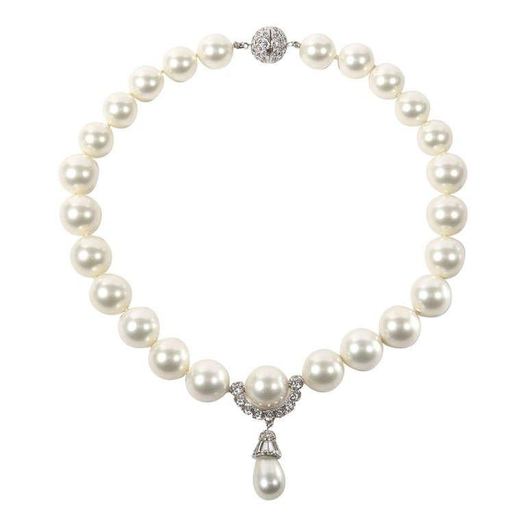 Vintage Bergdorf Goodman Duchess of Windsor faux graduated 16 millimeter pearl necklace.

Fabulous quality faux handmade Japanese pearls set with cubic zircons in sterling silver. Fits up to 18 inch neckline.