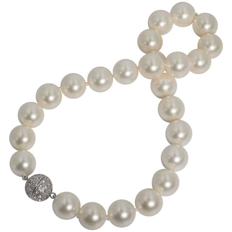 Modern For Day And Night Faux 16mm South Sea Pearl Necklace