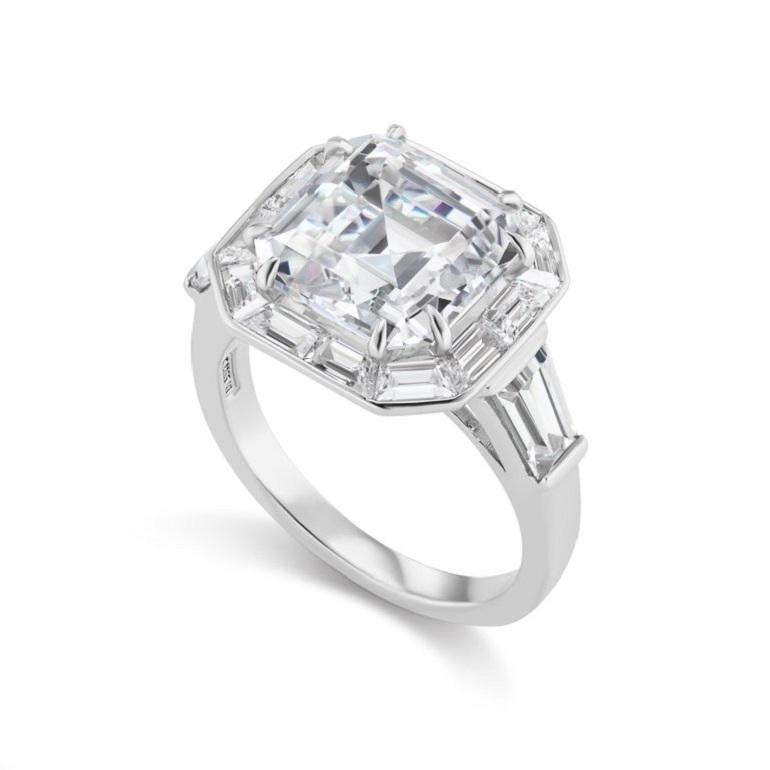 Art Deco Style Square Cubic Zirconia Halo Style Silver Ring im Zustand „Neu“ in New York, NY