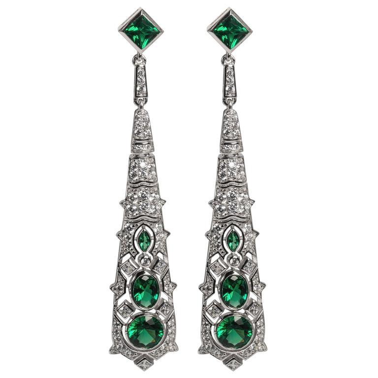 Cubic Zirconia Emerald Art Deco Revival Earrings im Zustand „Neu“ in New York, NY