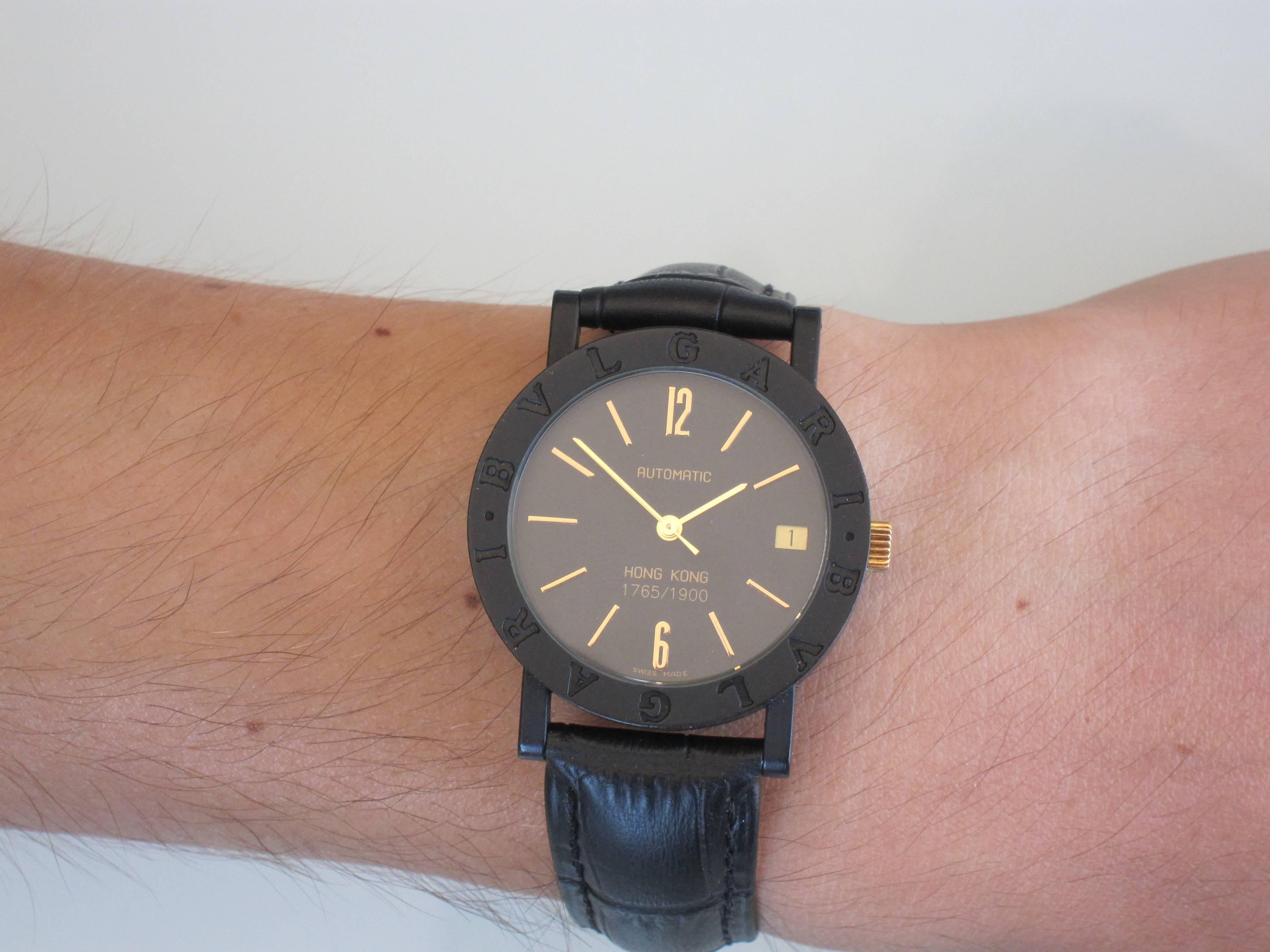 Bulgair Carbongold watch.
Automatic mouvement.

Belongs to the 