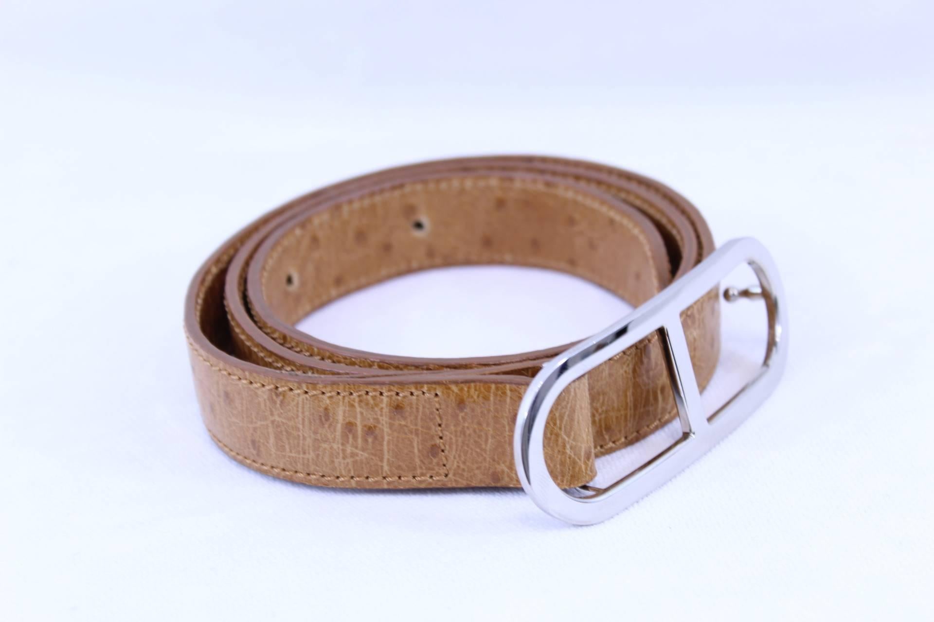 Hermes Victoria belt in stainless steel. 

Leather strap like new but it is not from Hermes if not from a french 