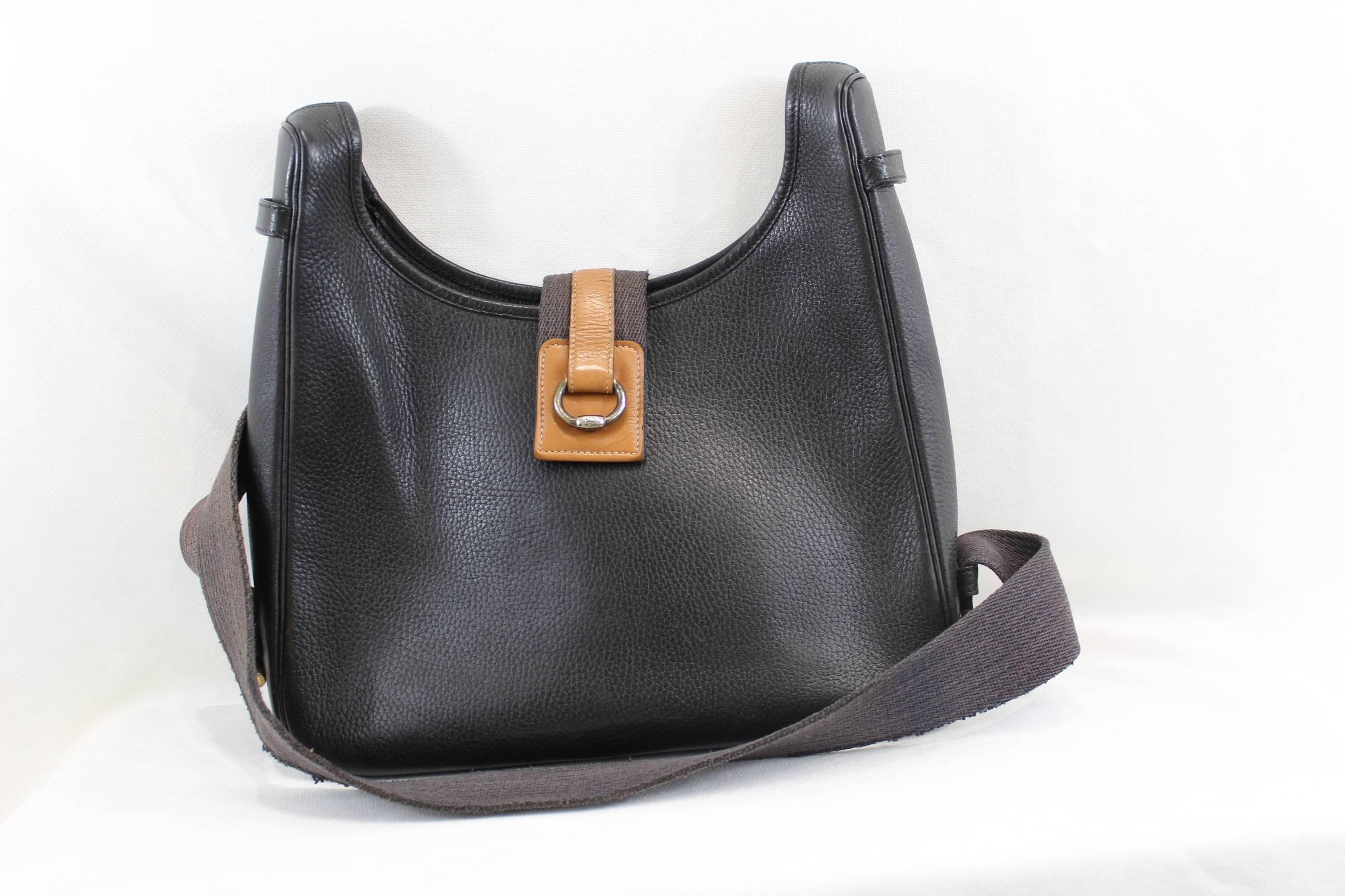 Women's Vintage Tsako Hermes Bag in Grained Togo Leather. 1986 (marked P)  