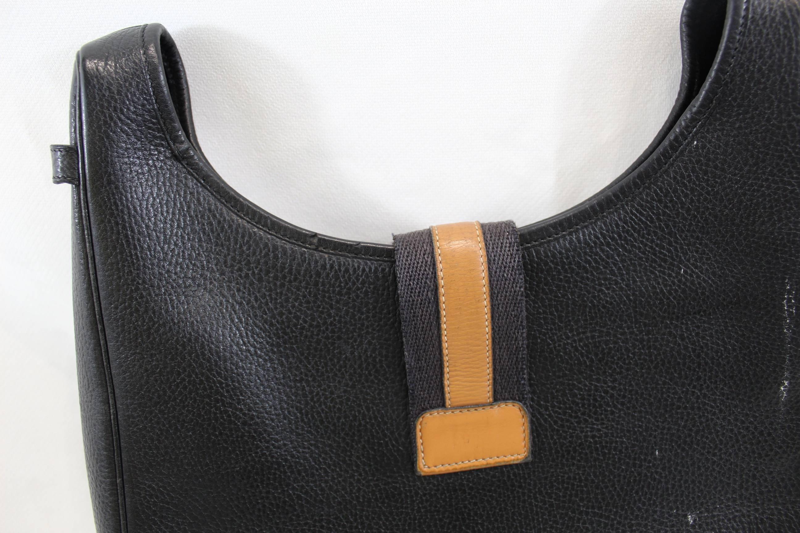 Vintage Tsako Hermes Bag in Grained Togo Leather. 1986 (marked P)   2