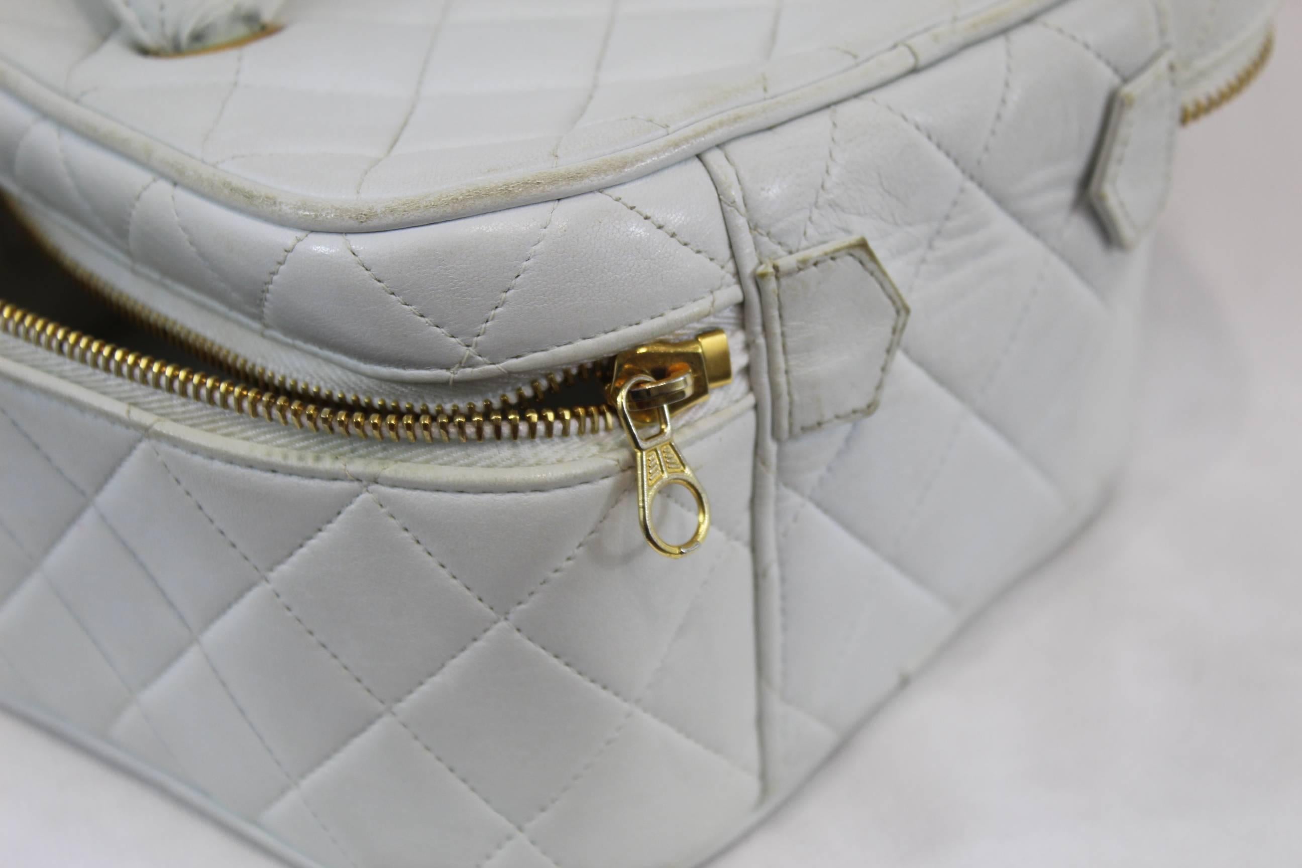Vintage 1990s Chanel White Leather Vanity Case 1
