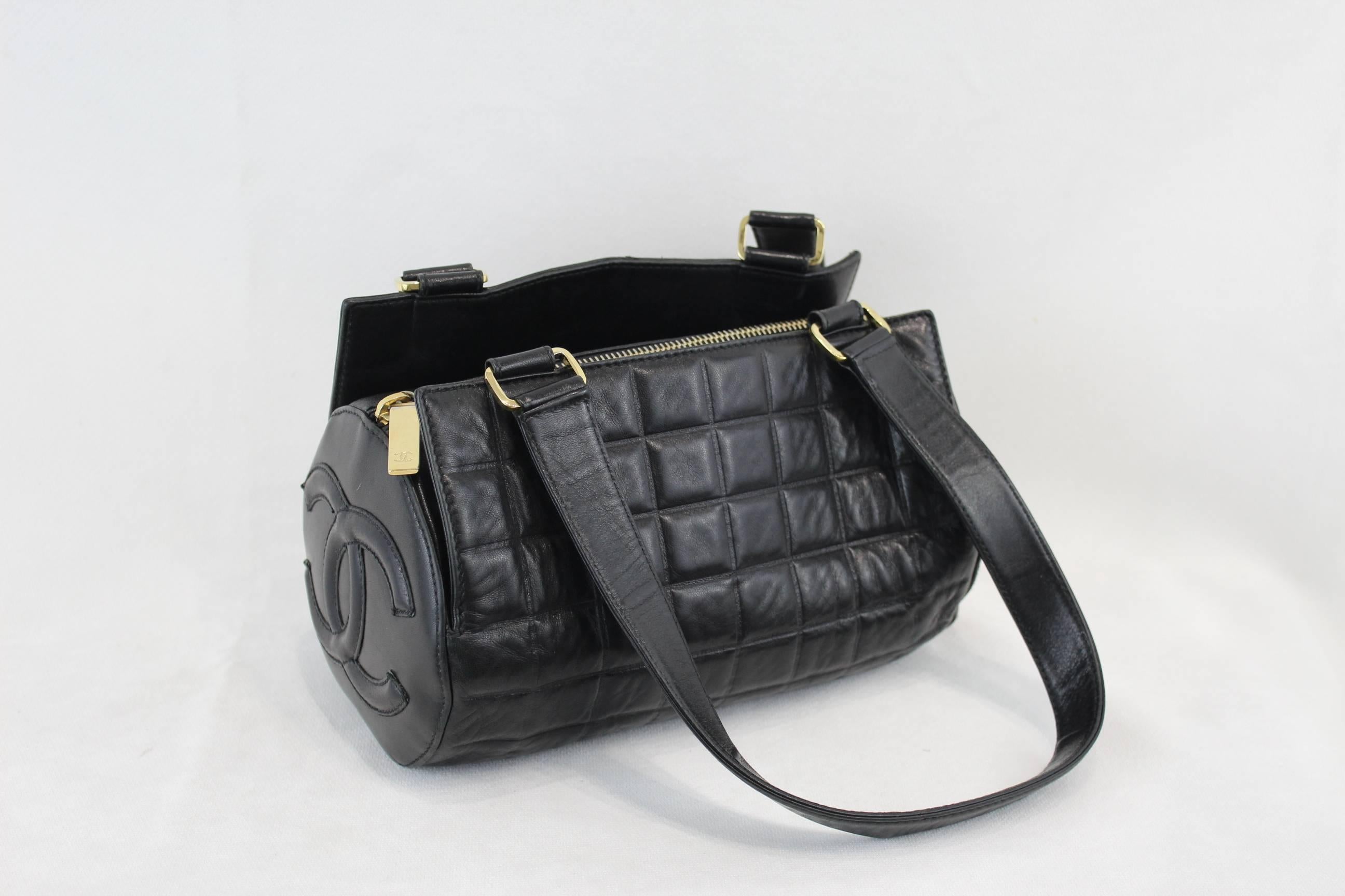Chanel Black Calfskin leather Chocolat Shoulder Bag 3
