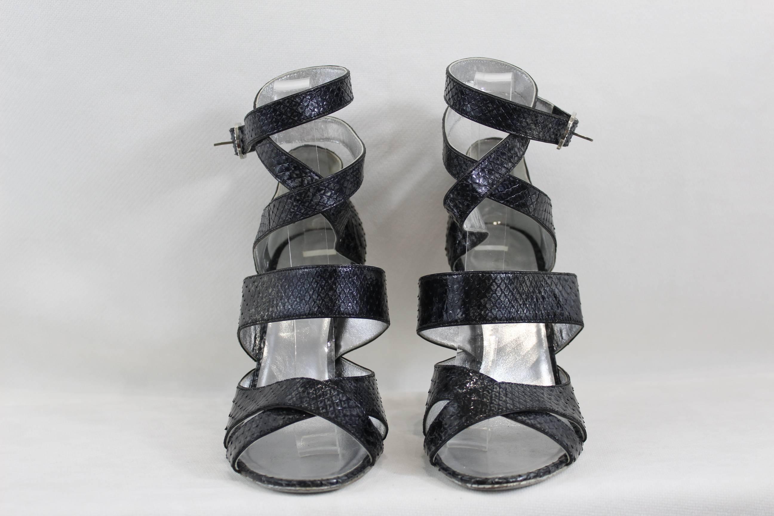 Chanel Silver Lezard Sandals. Size EU 38 For Sale 1
