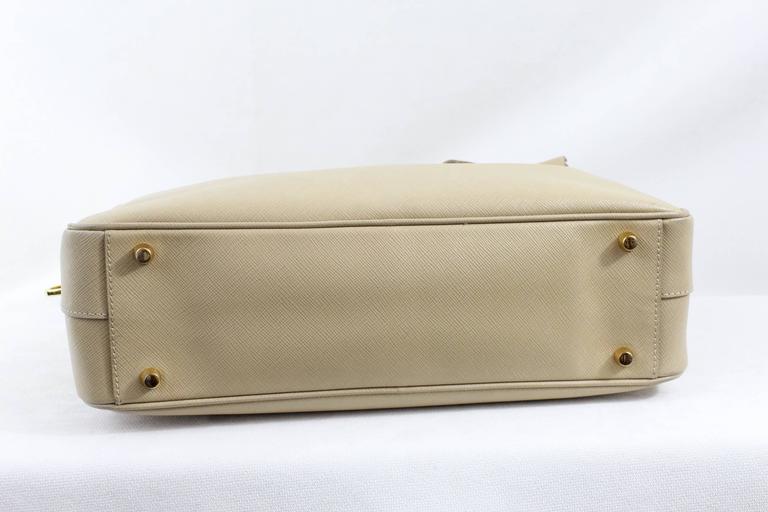 Prada Safiano Beige Leather Shoulder Bag For Sale at 1stDibs