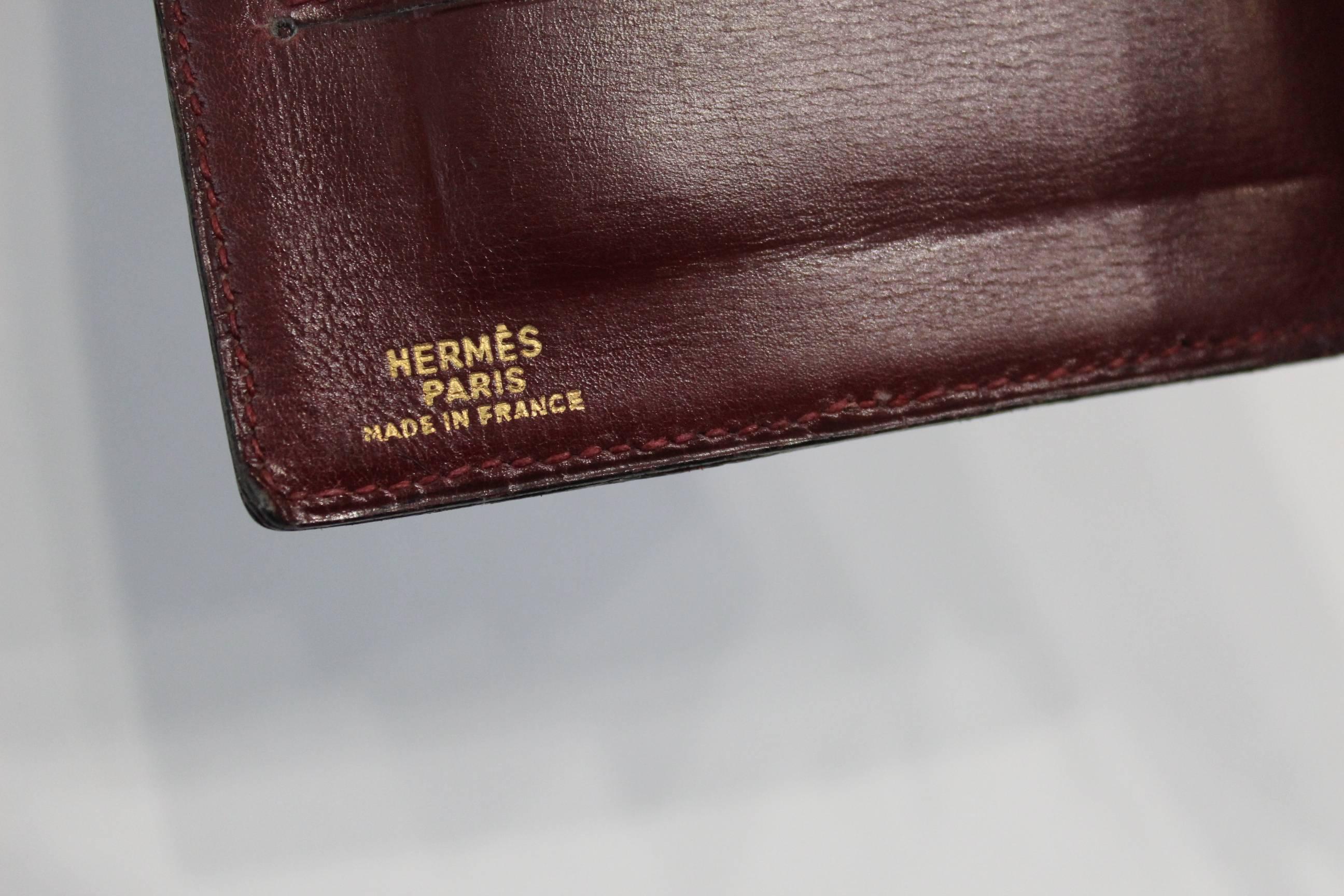 Women's or Men's 1960's Hermes Vintage Wallet and Photo Holder.  For Sale
