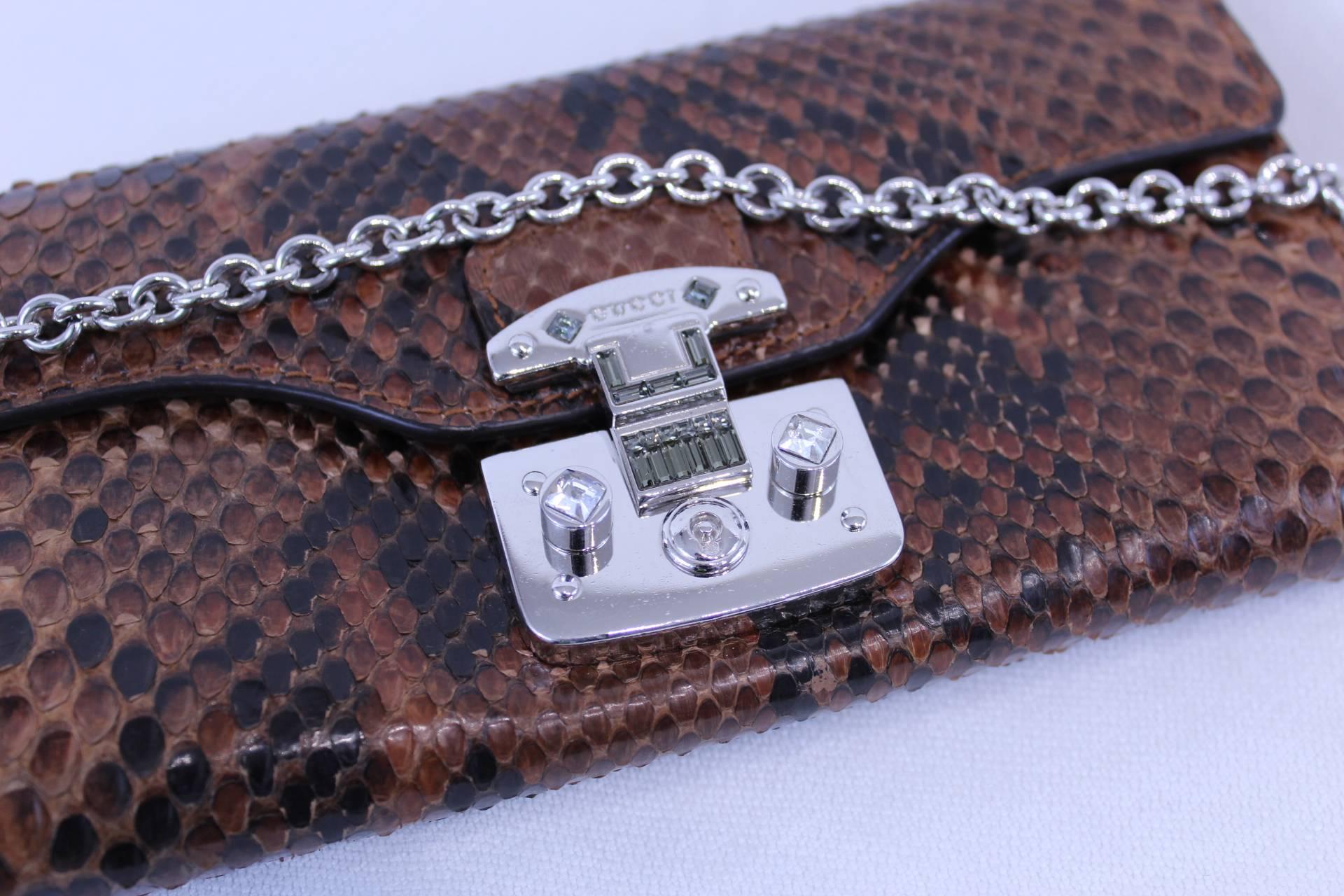 Gucci Python Brown Snake Wallet on a Chain bag with swarovsky clasp In Good Condition In Paris, FR
