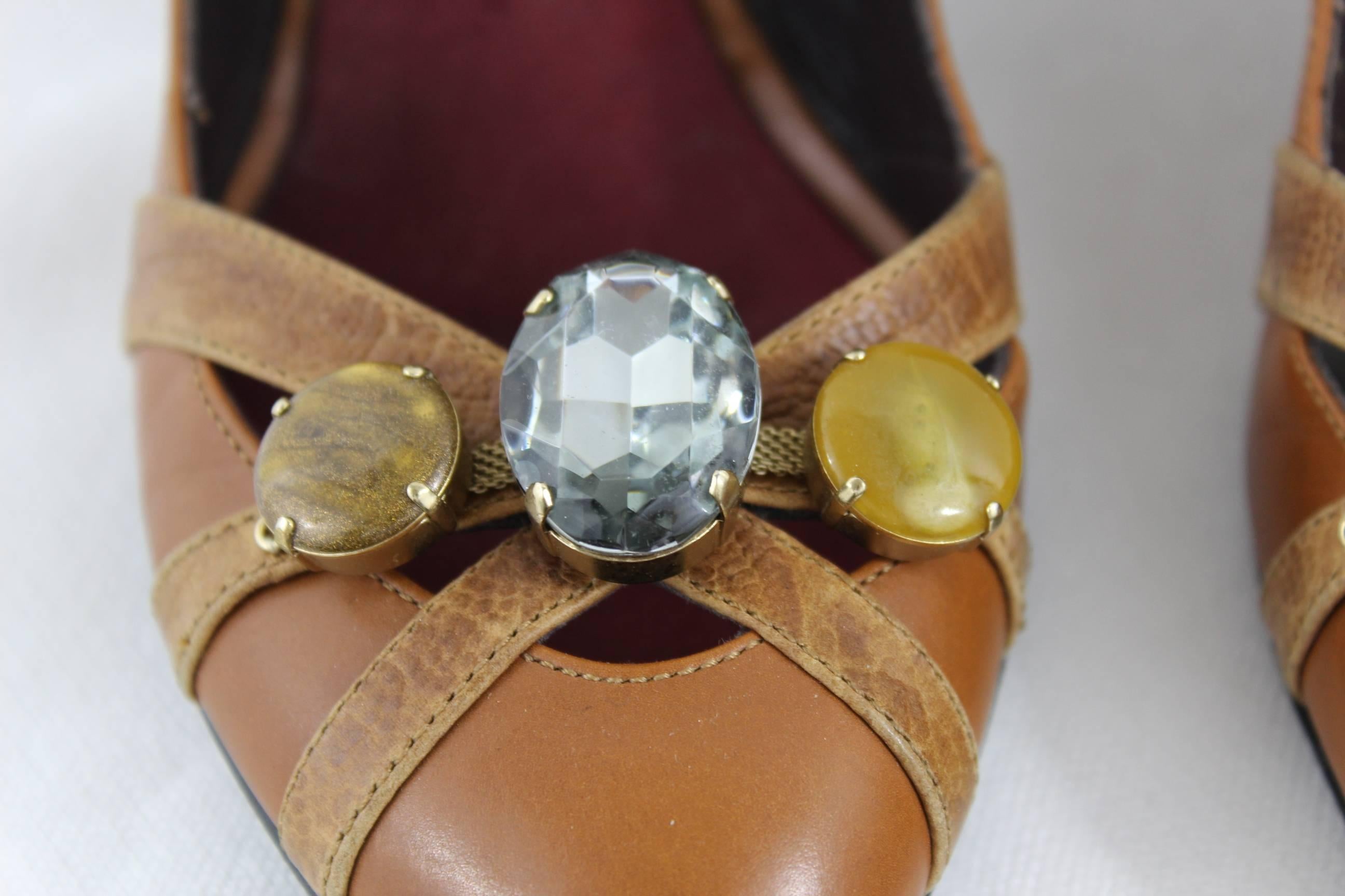 Brown Nice pair of Giuseppe Zanotti High Heel Shoes with Stones For Sale