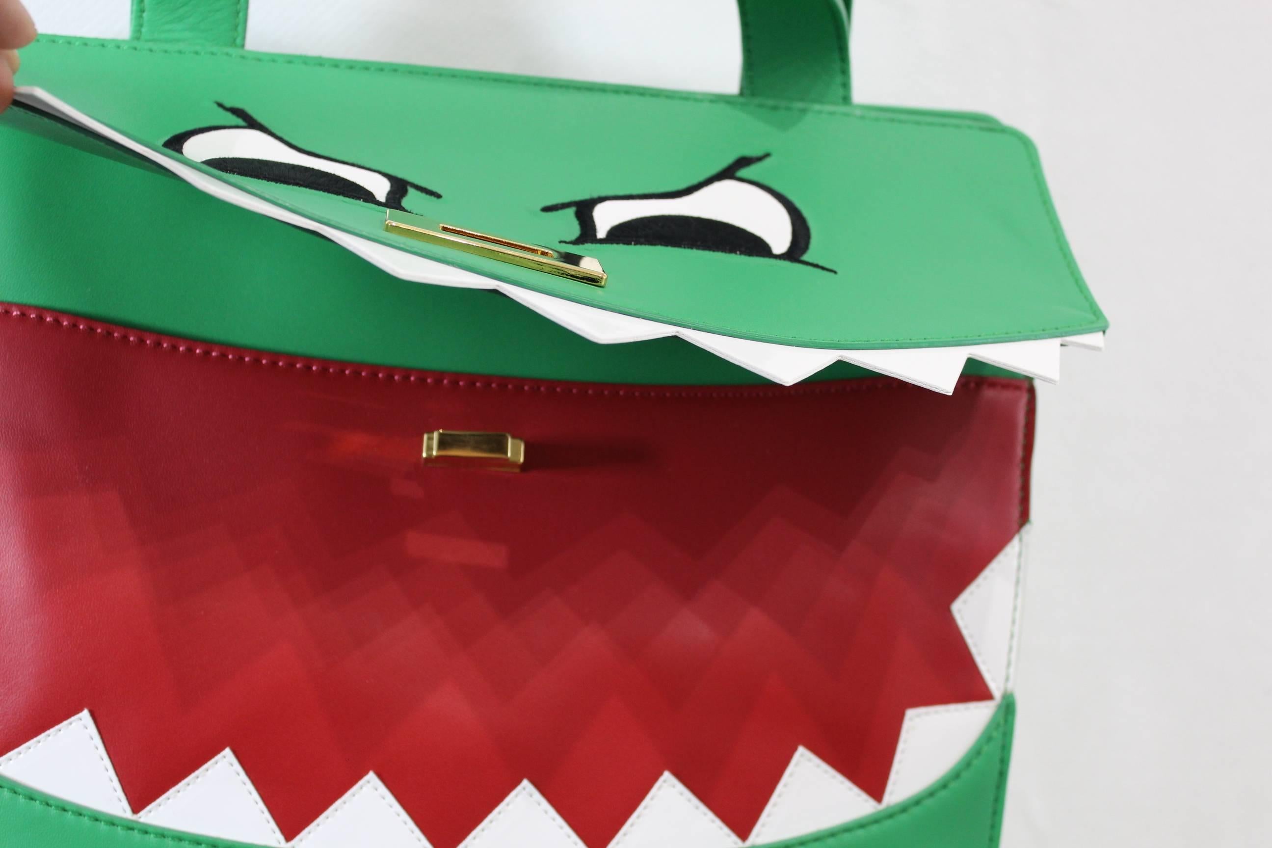 Lovely Moschino Cheap and Chic Dino Green Tote Bag 2