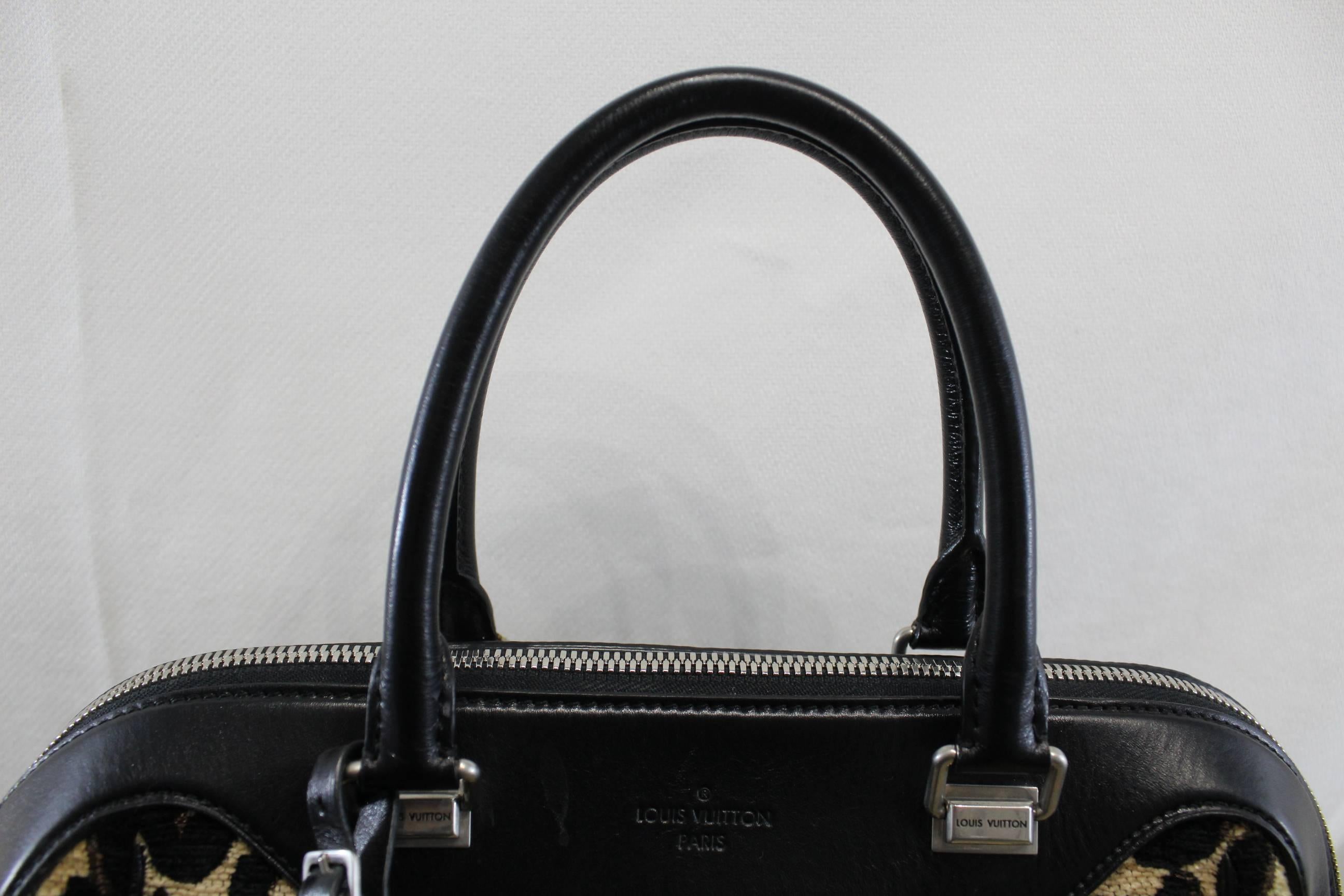 Black Limited Edition leo bag from louis Vuitton by Stephen Sprouse For Sale