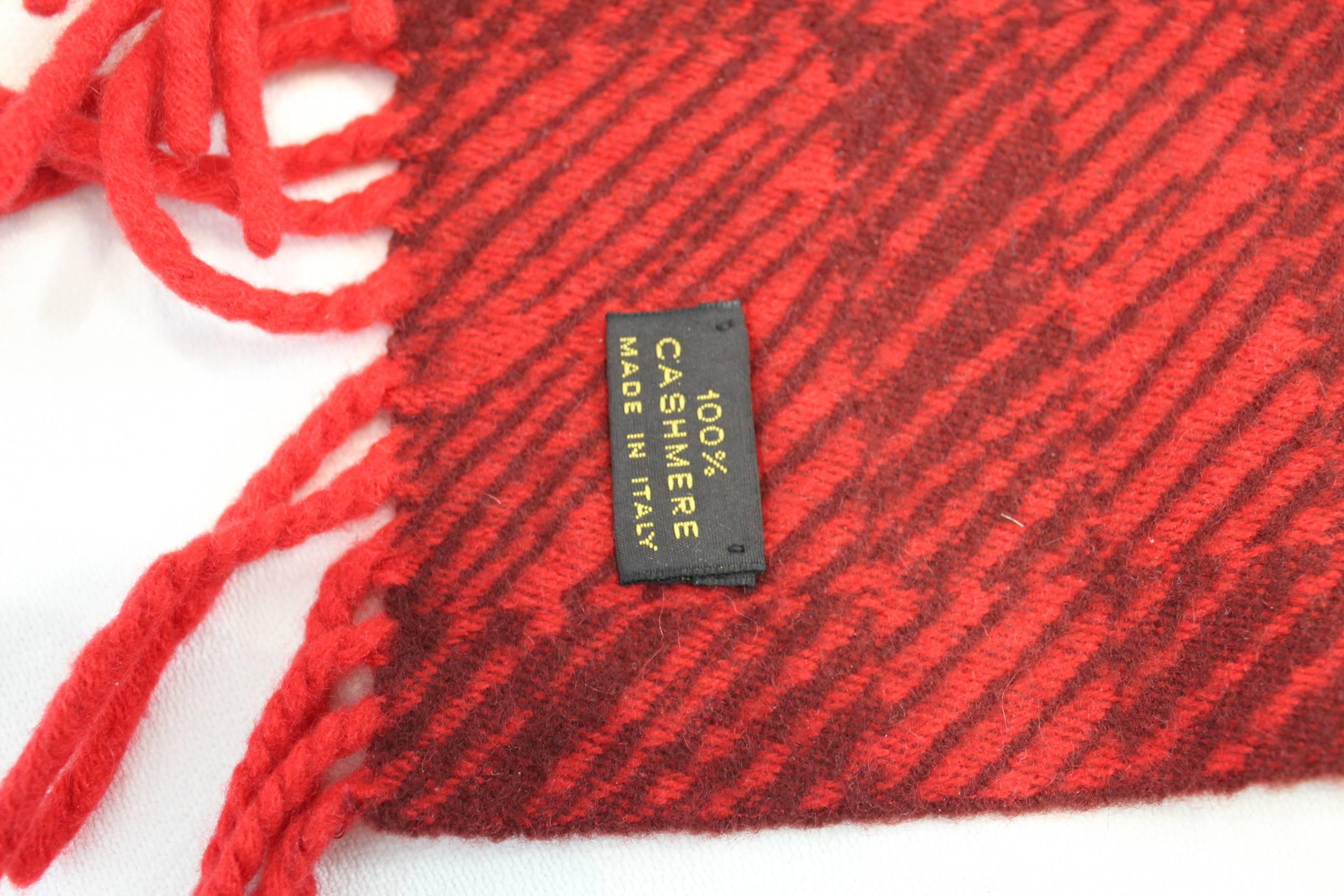 Really nice and in really good condition Louis Vuitton red cashmere Scarf.