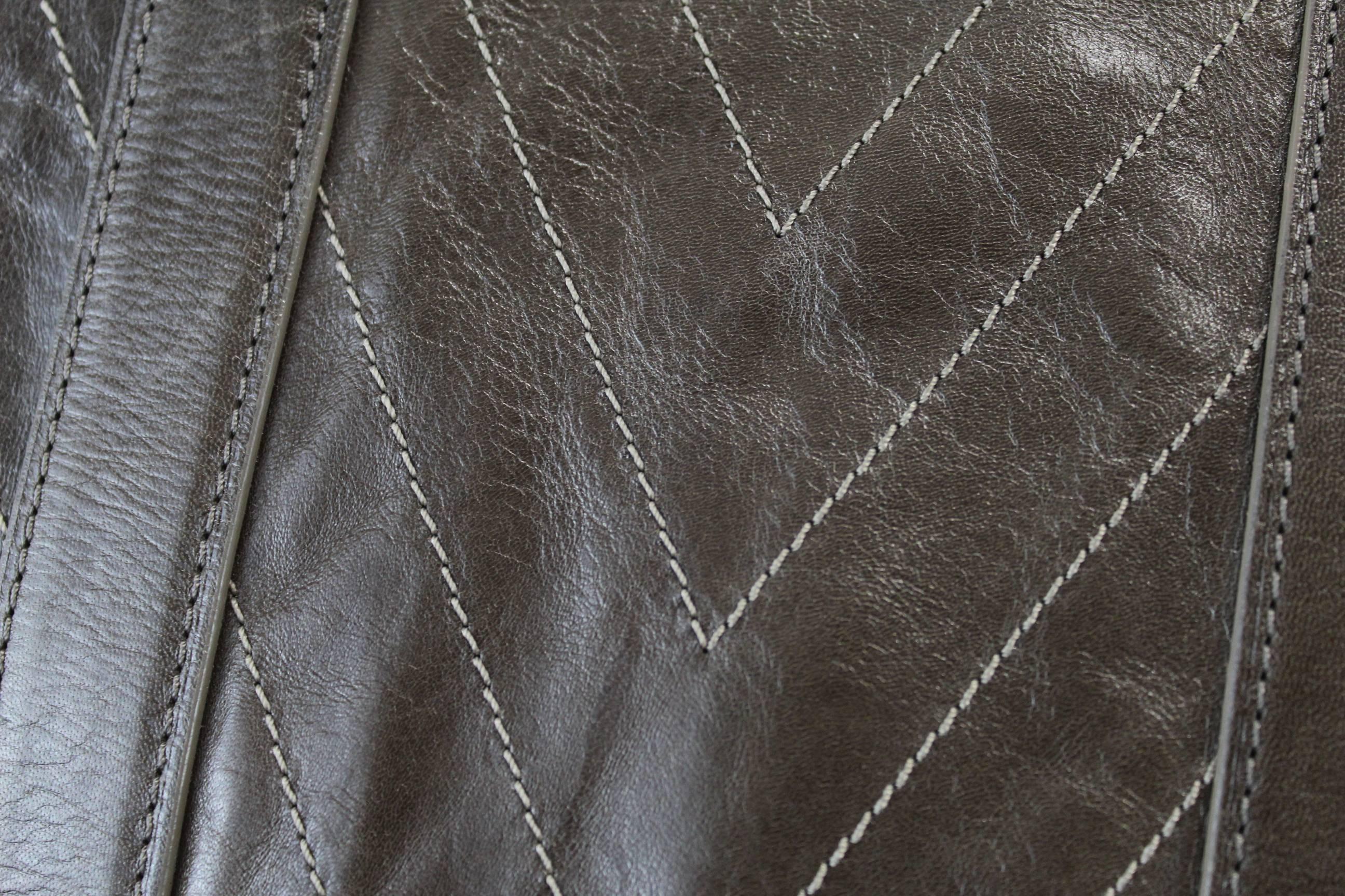 Men's Kangaroo leather Louis Vuitton Soana Bag. Runaway 2008 For Sale