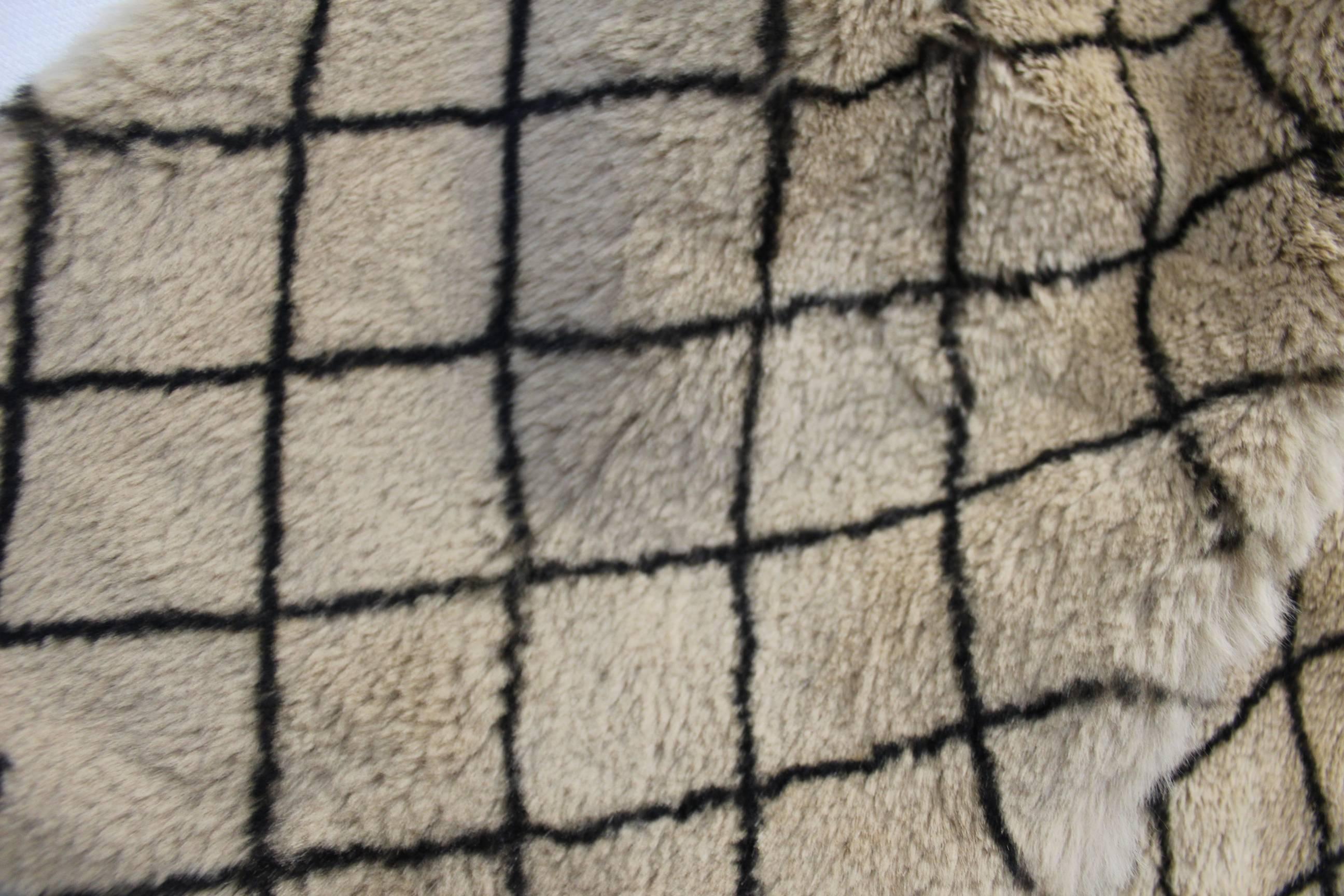 Awesome Chanel Fur Orylag Rabbit Scarf  In Excellent Condition In Paris, FR