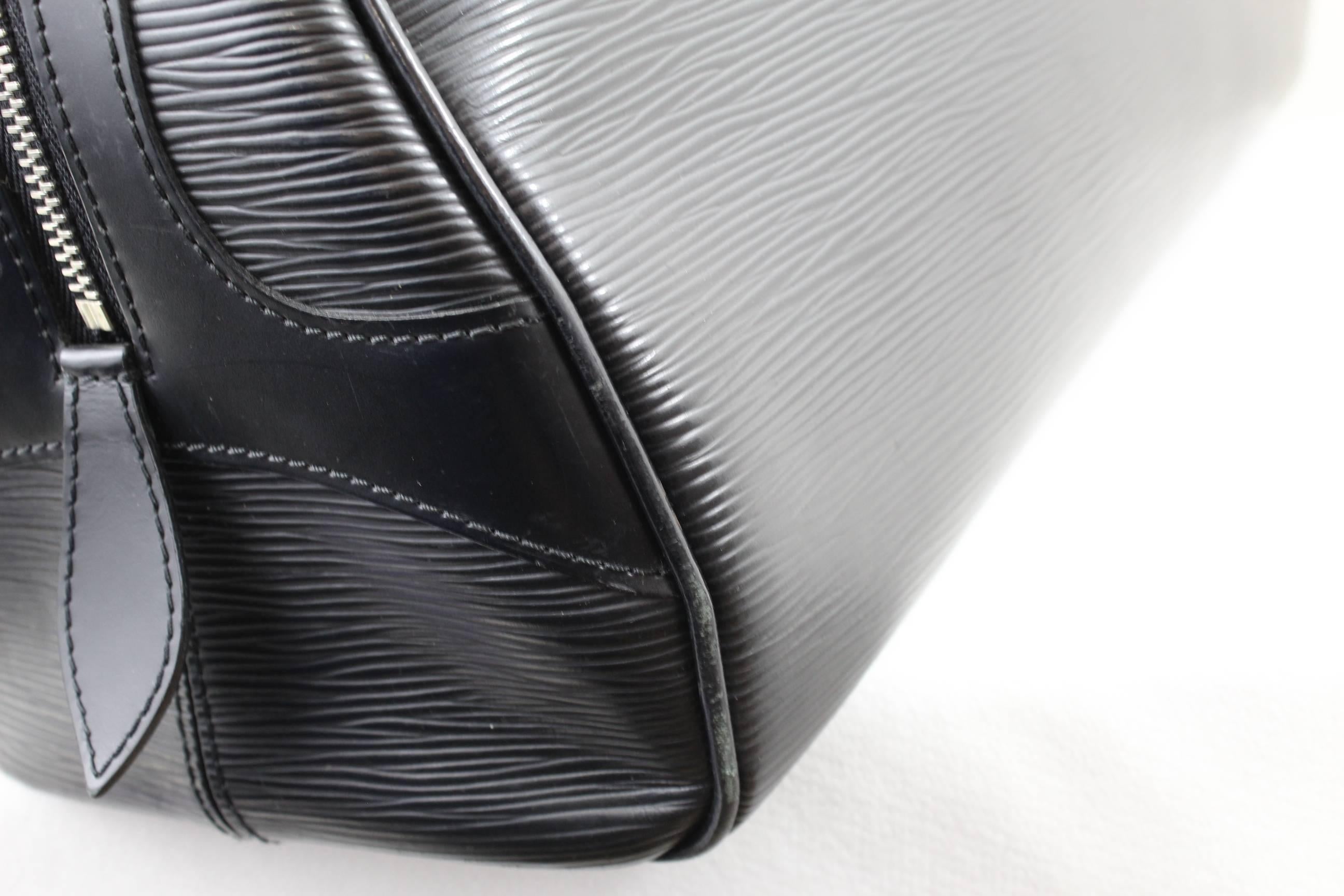 Louis Vuitton Black Epi Leather Montaigne Bowling Bag 4