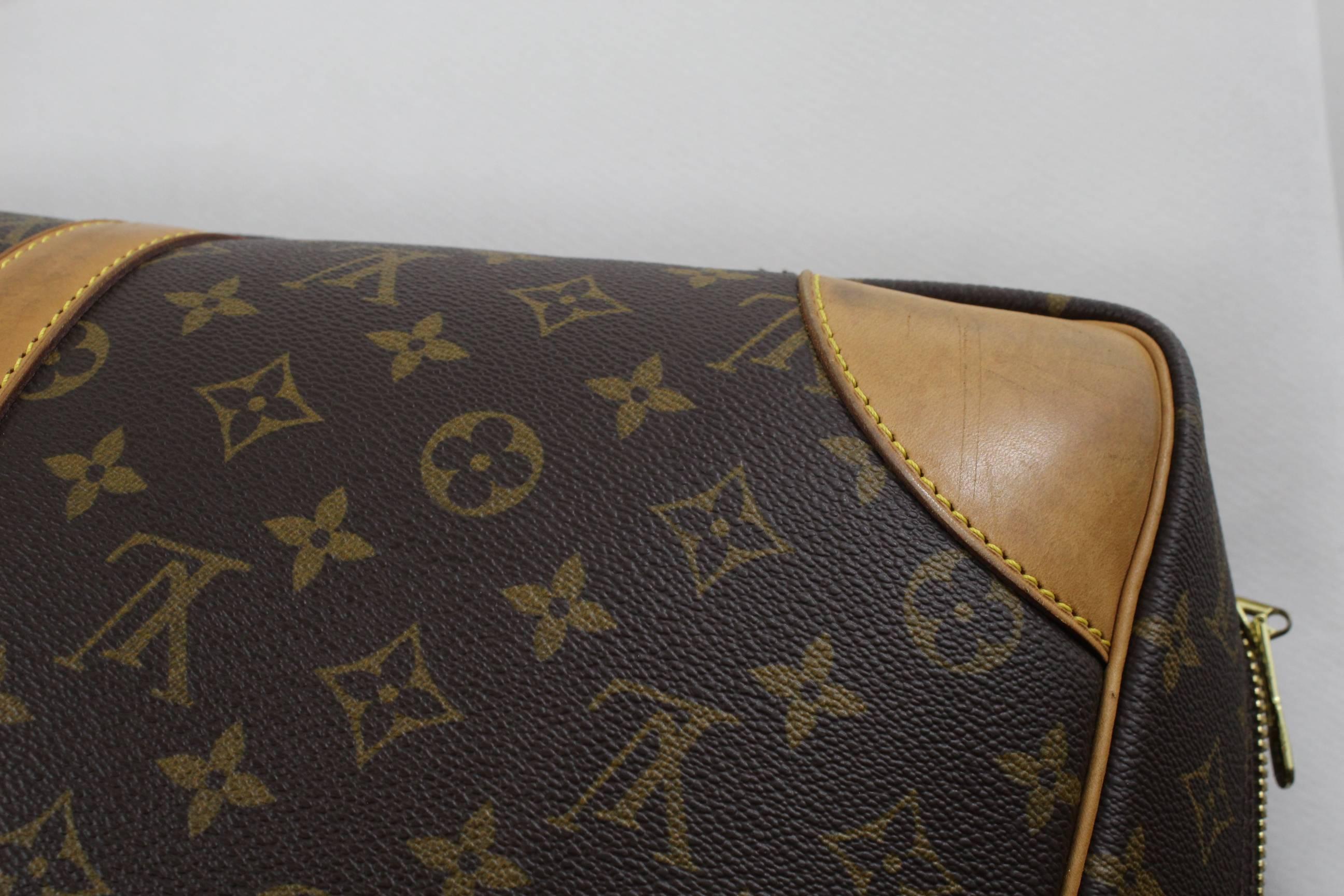 Black Louis Vuitton Syrius 55 Suitcase