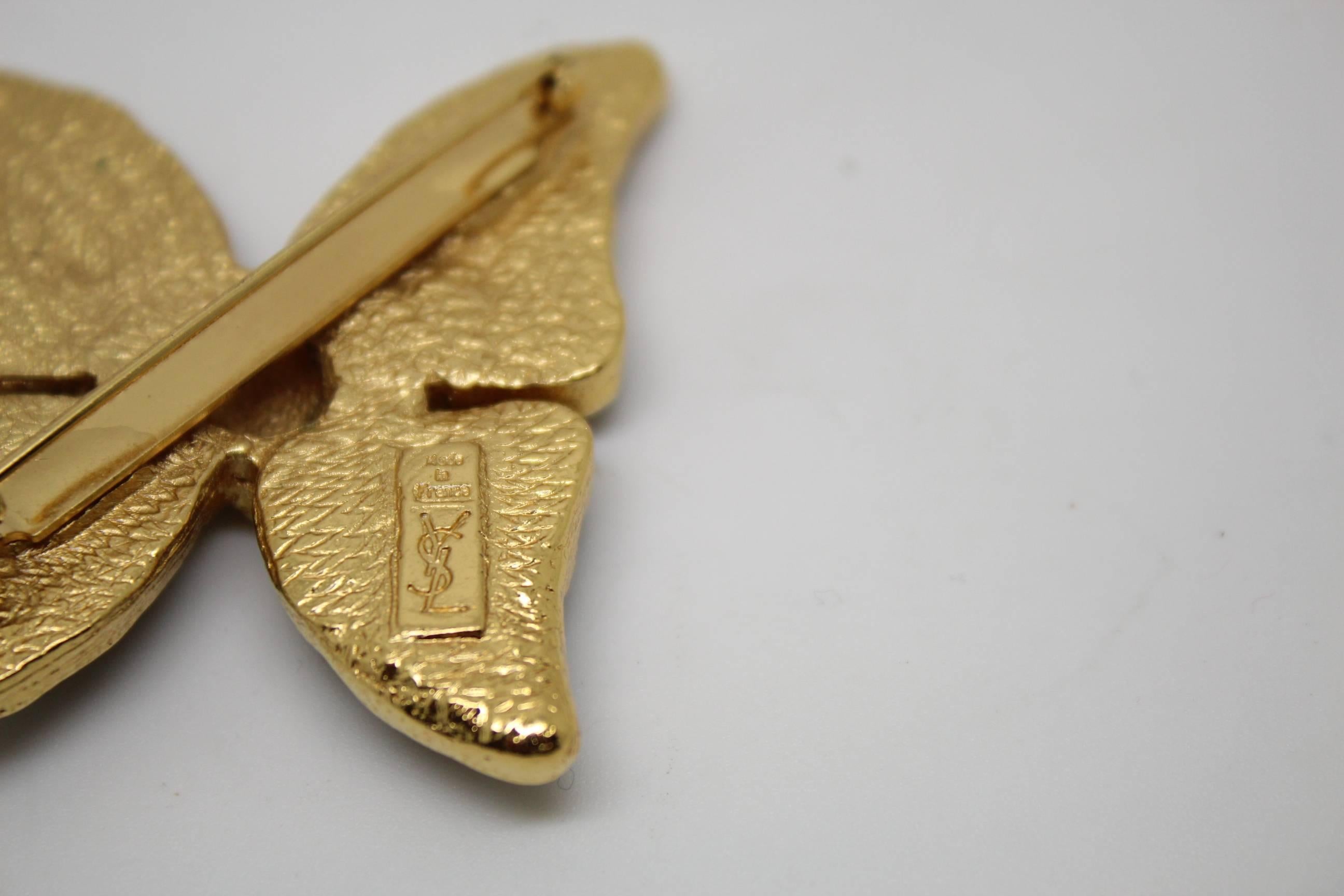 Yves Saint Laurent vintage Brooch Butterfly style In Good Condition For Sale In Paris, FR