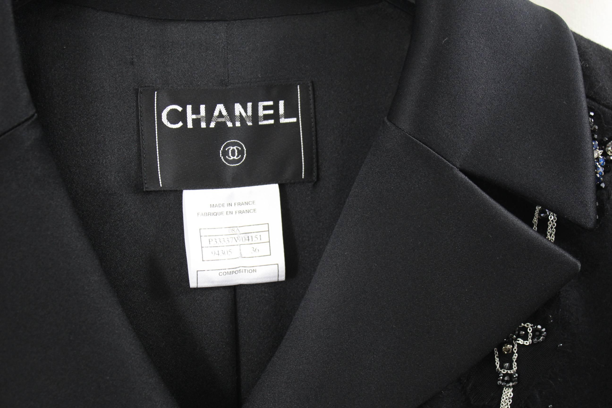Seen in Runway Amazing Coat from Chanel paris-Londres Pre Fall 2008.  In Excellent Condition In Paris, FR