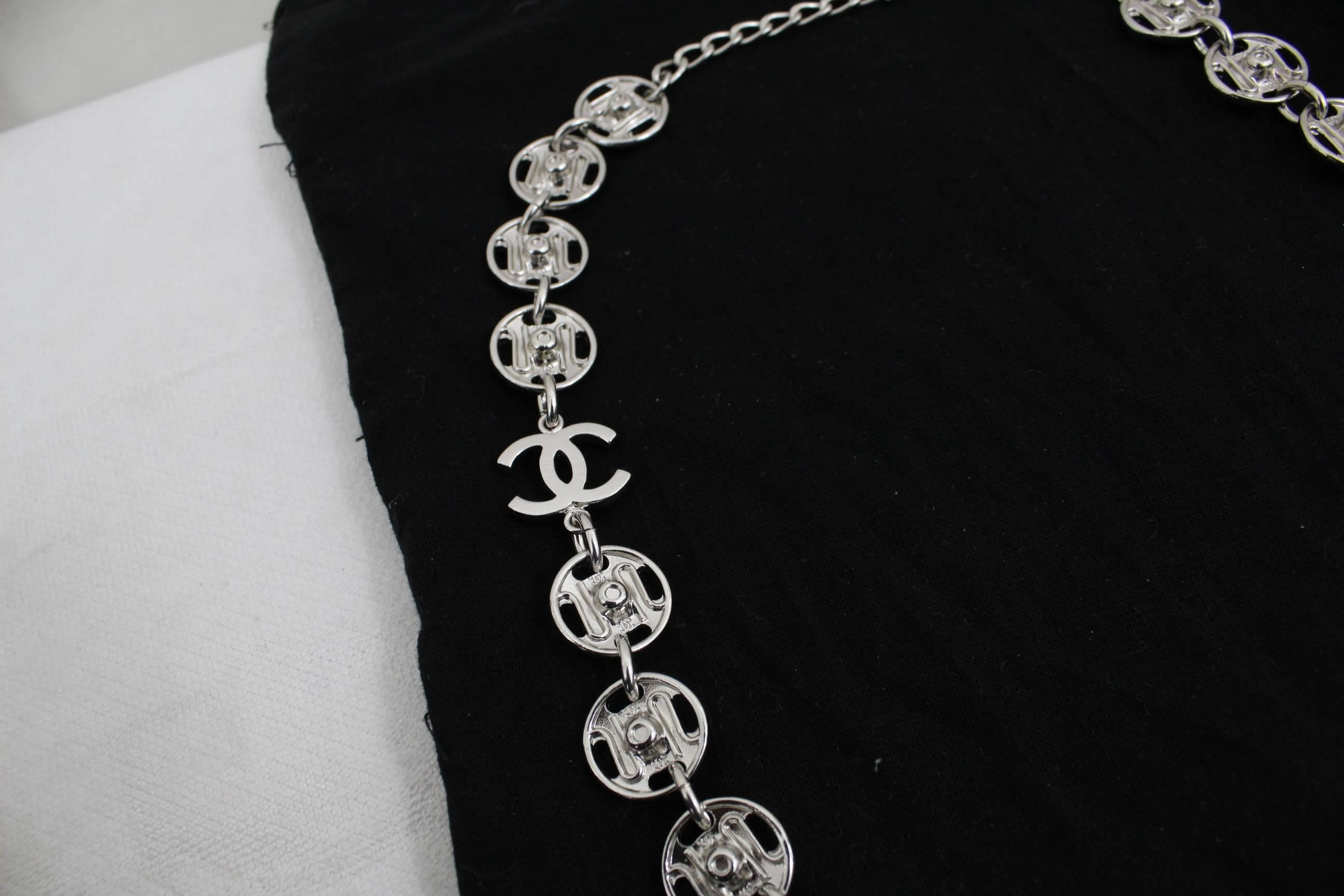 Chanel Necklace seein in 2003/2004 Winter Runaway Fashion Show In Excellent Condition For Sale In Paris, FR