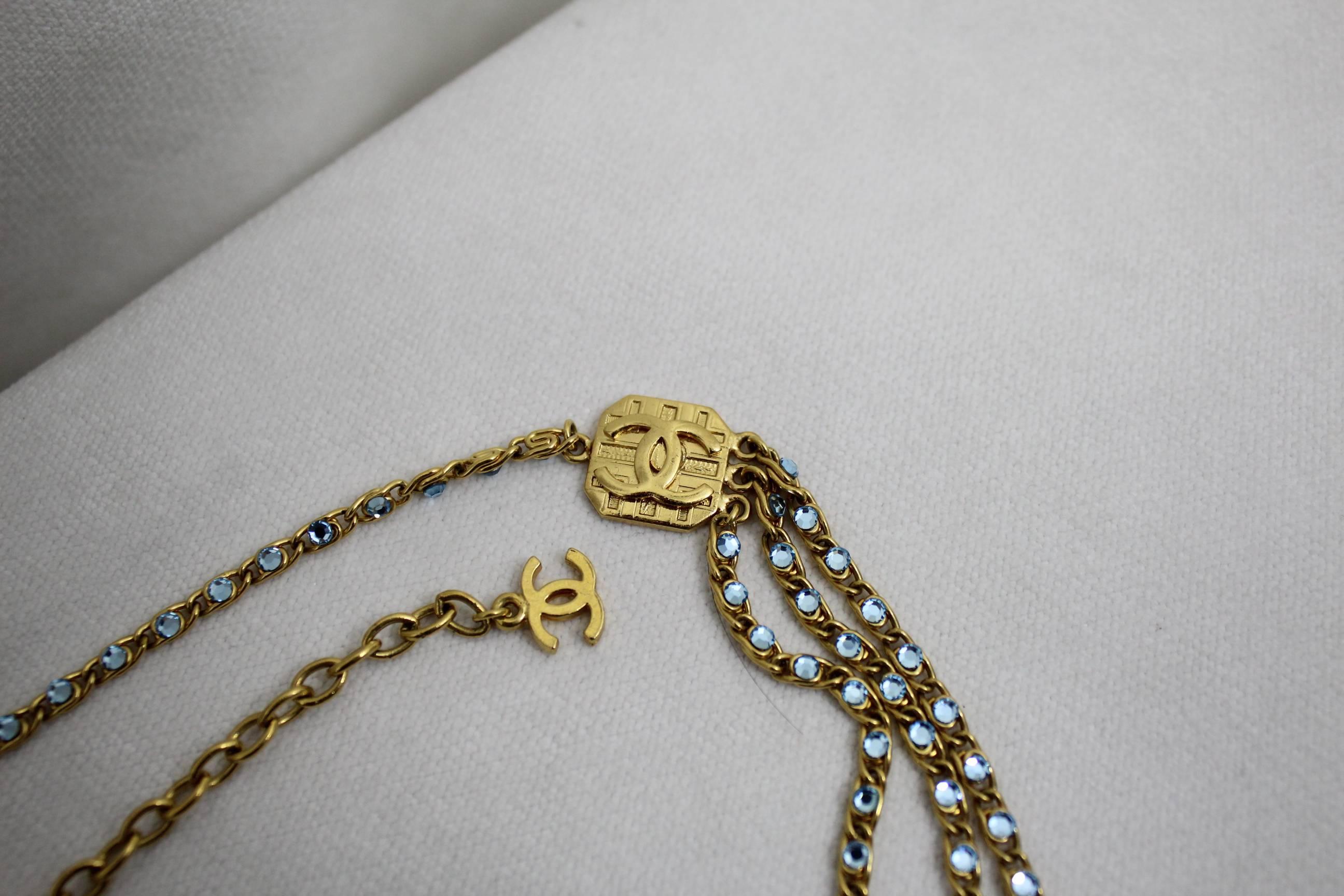 So chic and elegant for everyday use this amazing 3 lines Chanel necklace.
2 CC charms

All decorated with amazing blue stones.

really good condition