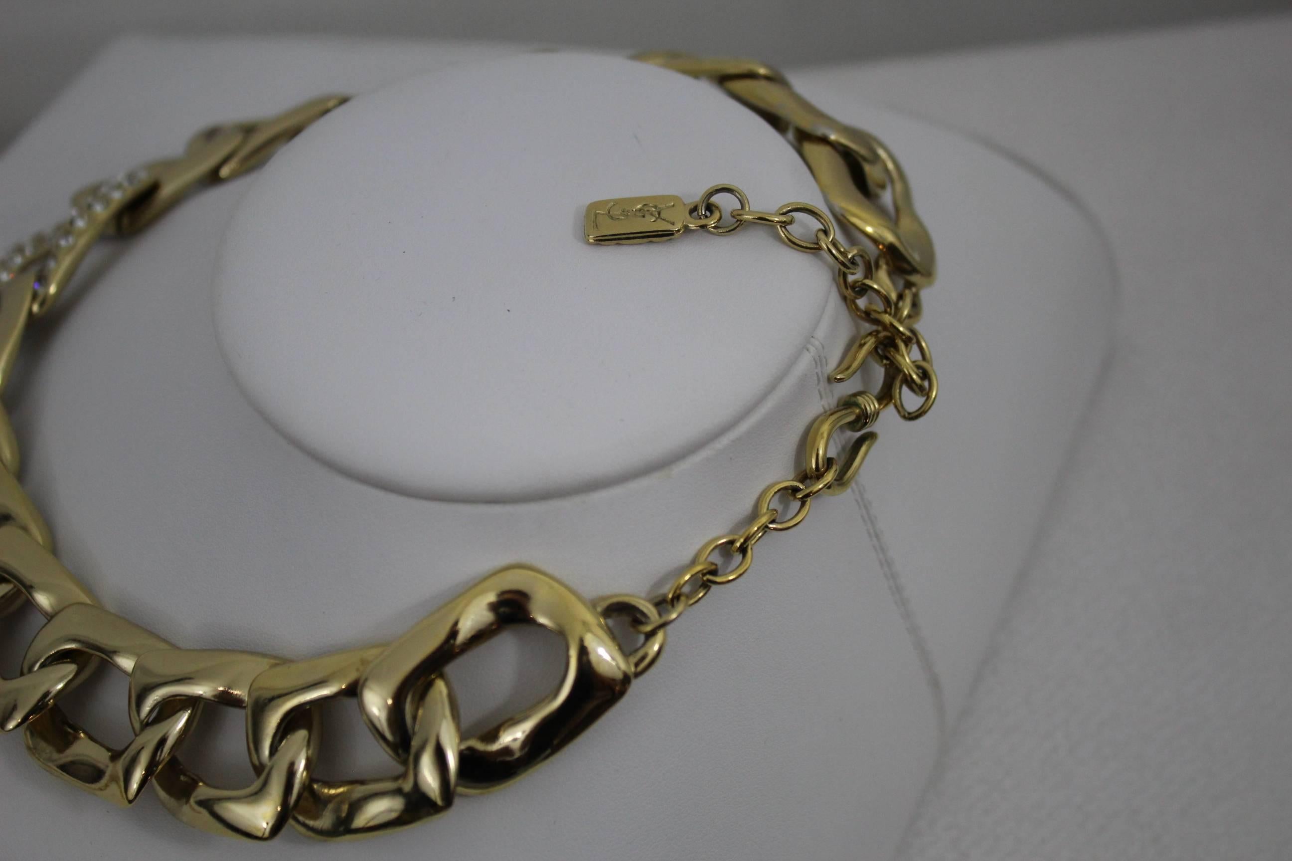 Women's Vintage Yves Saint Laurent Jewlery Set in GOld Plated Metal For Sale