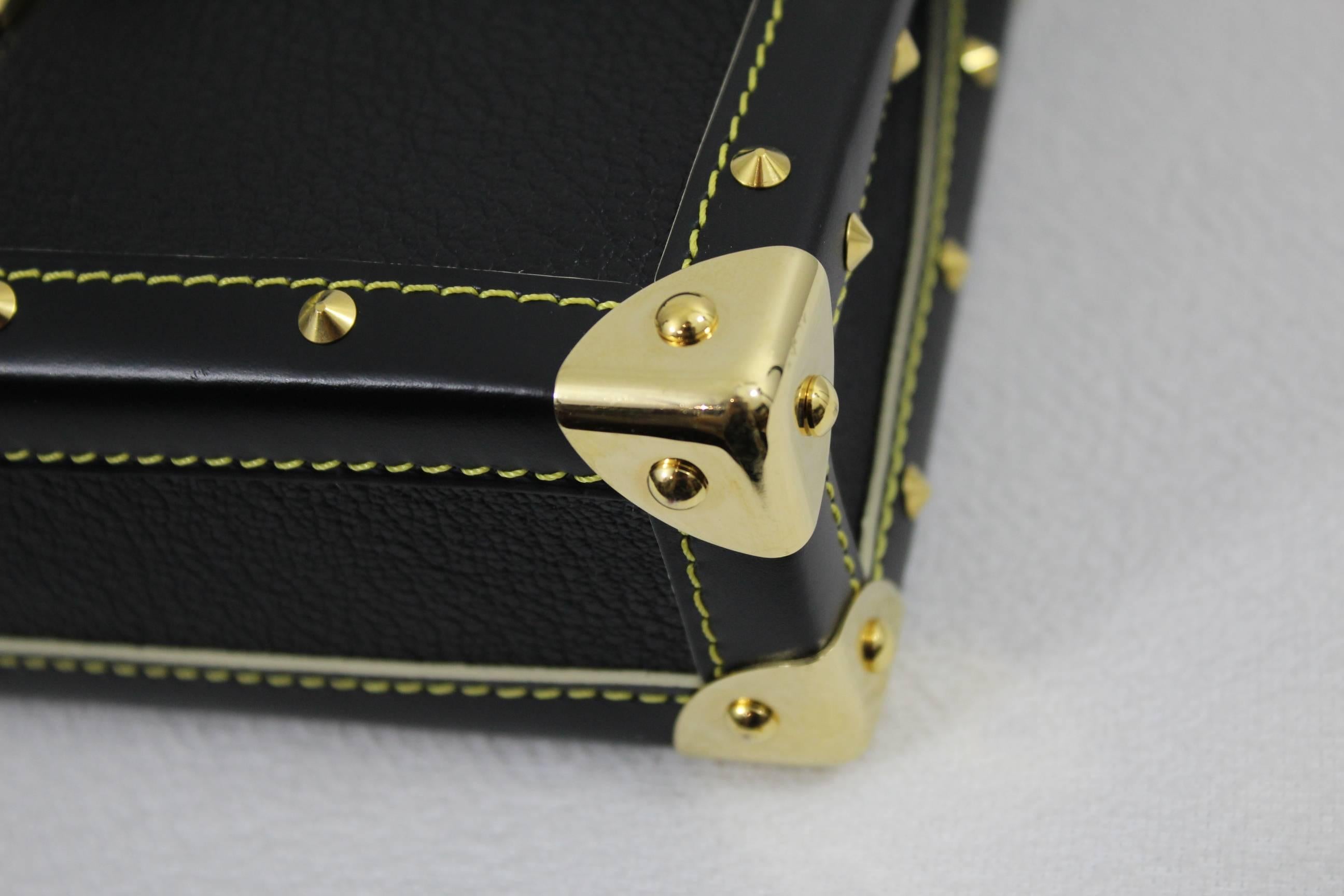 Women's Louis Vuitton Suhali Le Fabuleux (Style Mini trunk) Grained Leather Bag