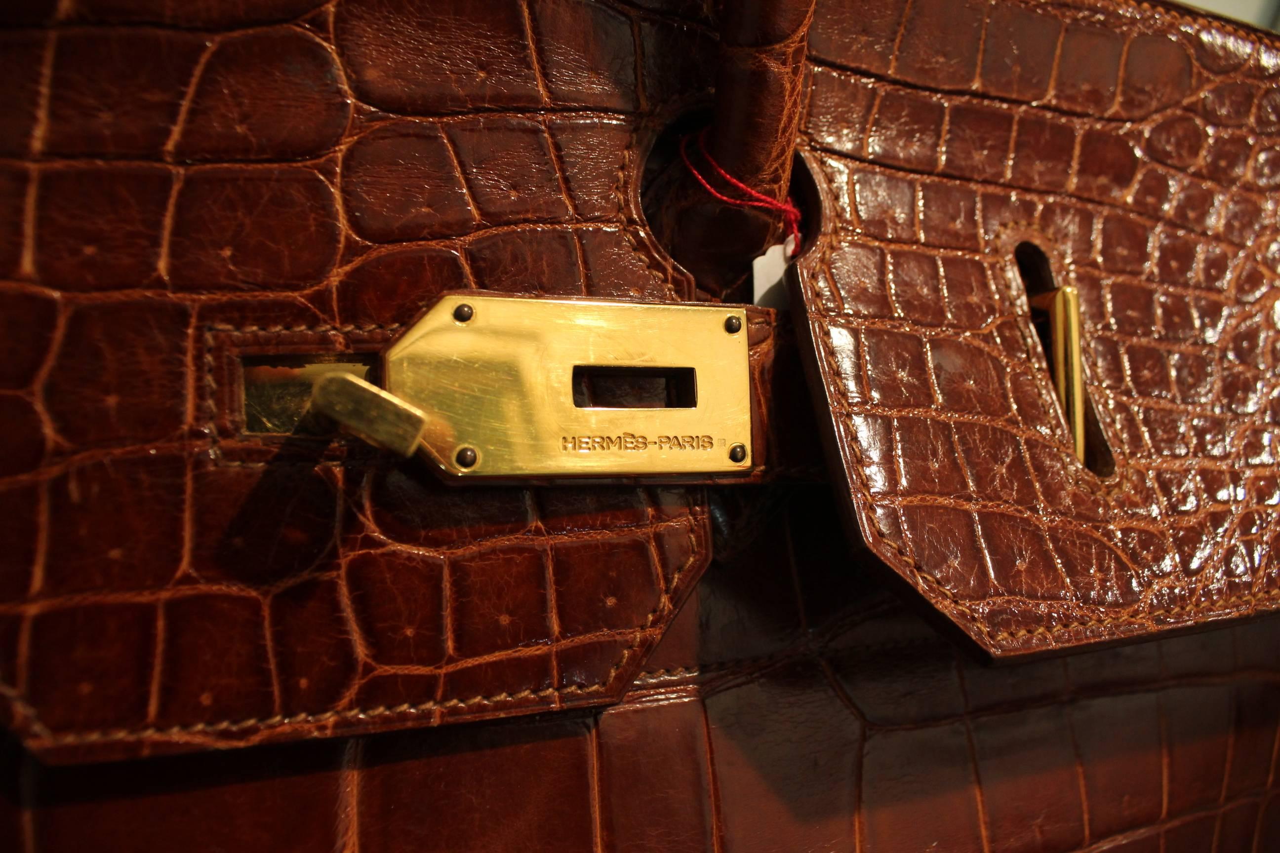 1993 Hermes Travel XXL Birkin Bag / Haut à Courroies in Brown Cognac Crocodile In Good Condition For Sale In Paris, FR