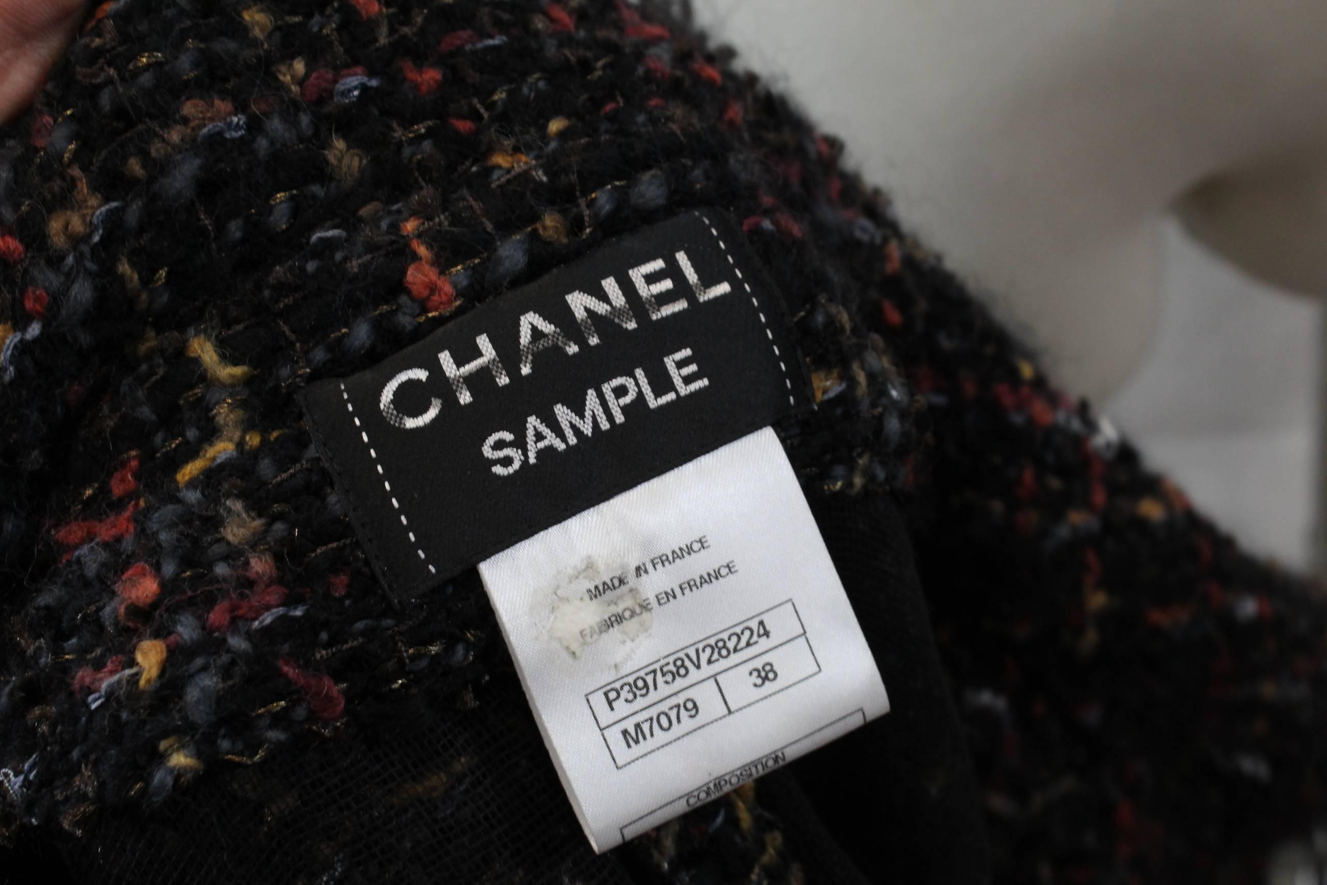 Chanel Fall 2010 Tweed Jacket. Size 38 1