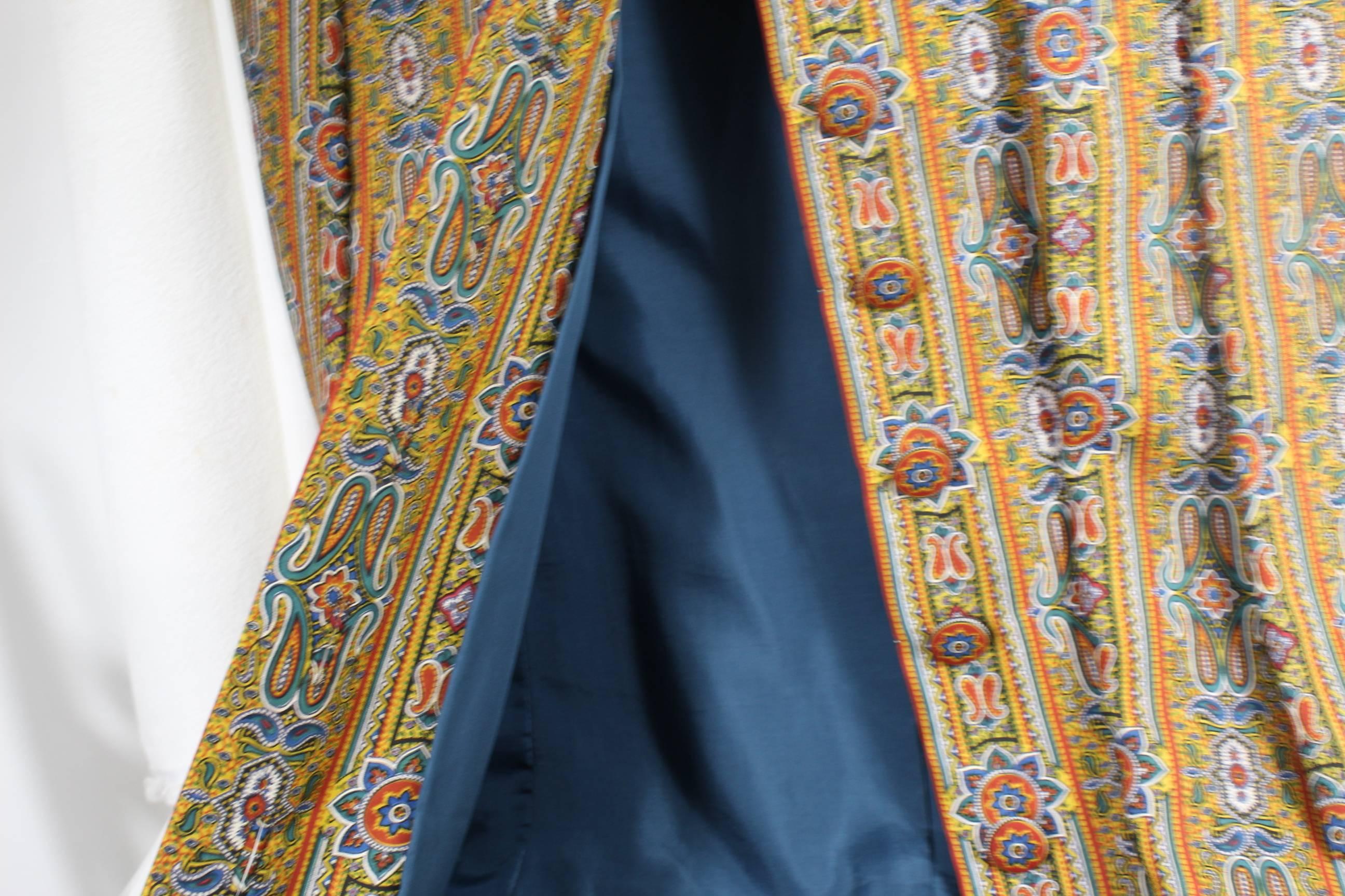 Vintage Silk Long Jacket Guy Laroche Bandanna / Cachemire Printing In Good Condition For Sale In Paris, FR