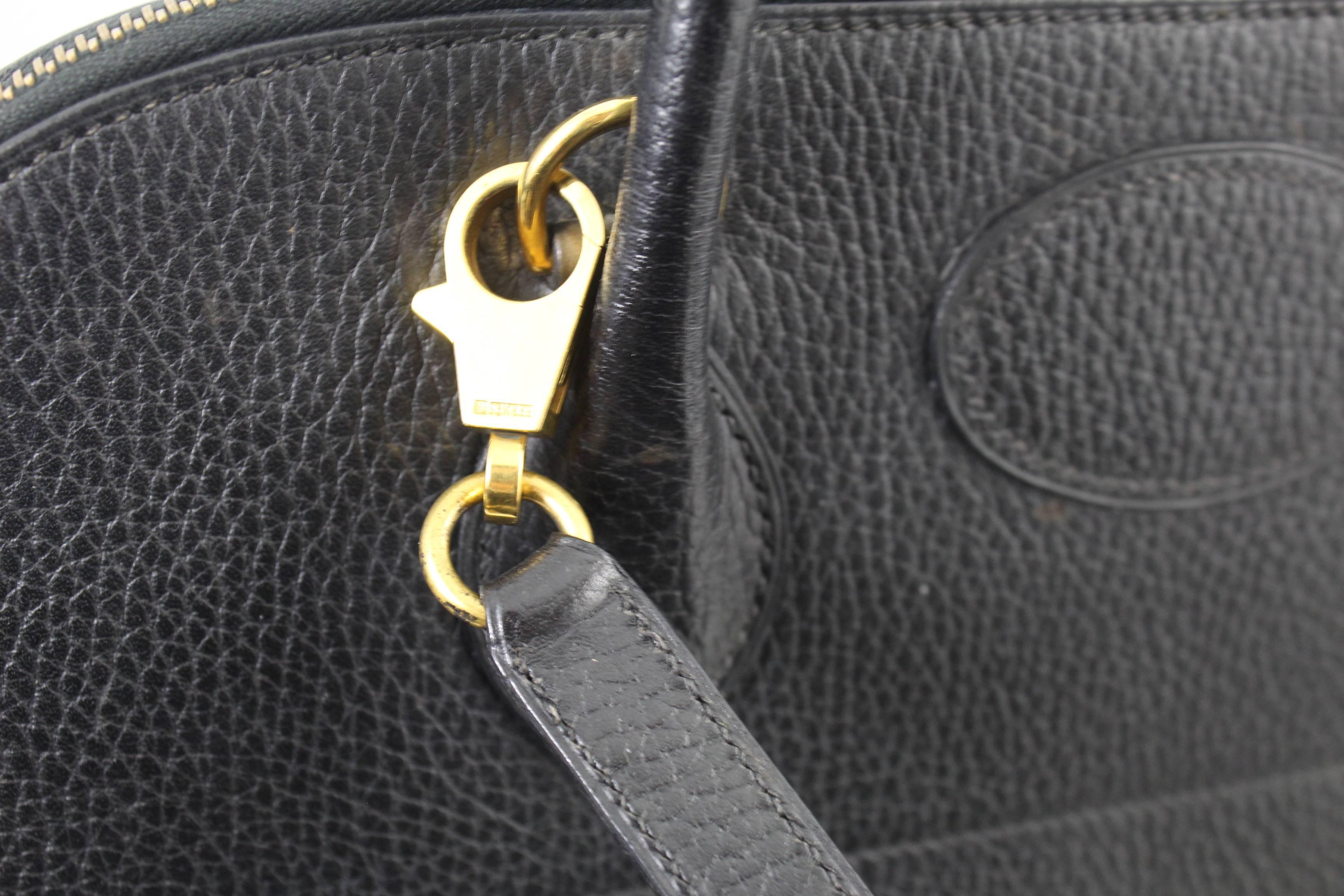 Hermes Vache Ardenne Black Bolide 36  Bag with Strap  In Good Condition In Paris, FR