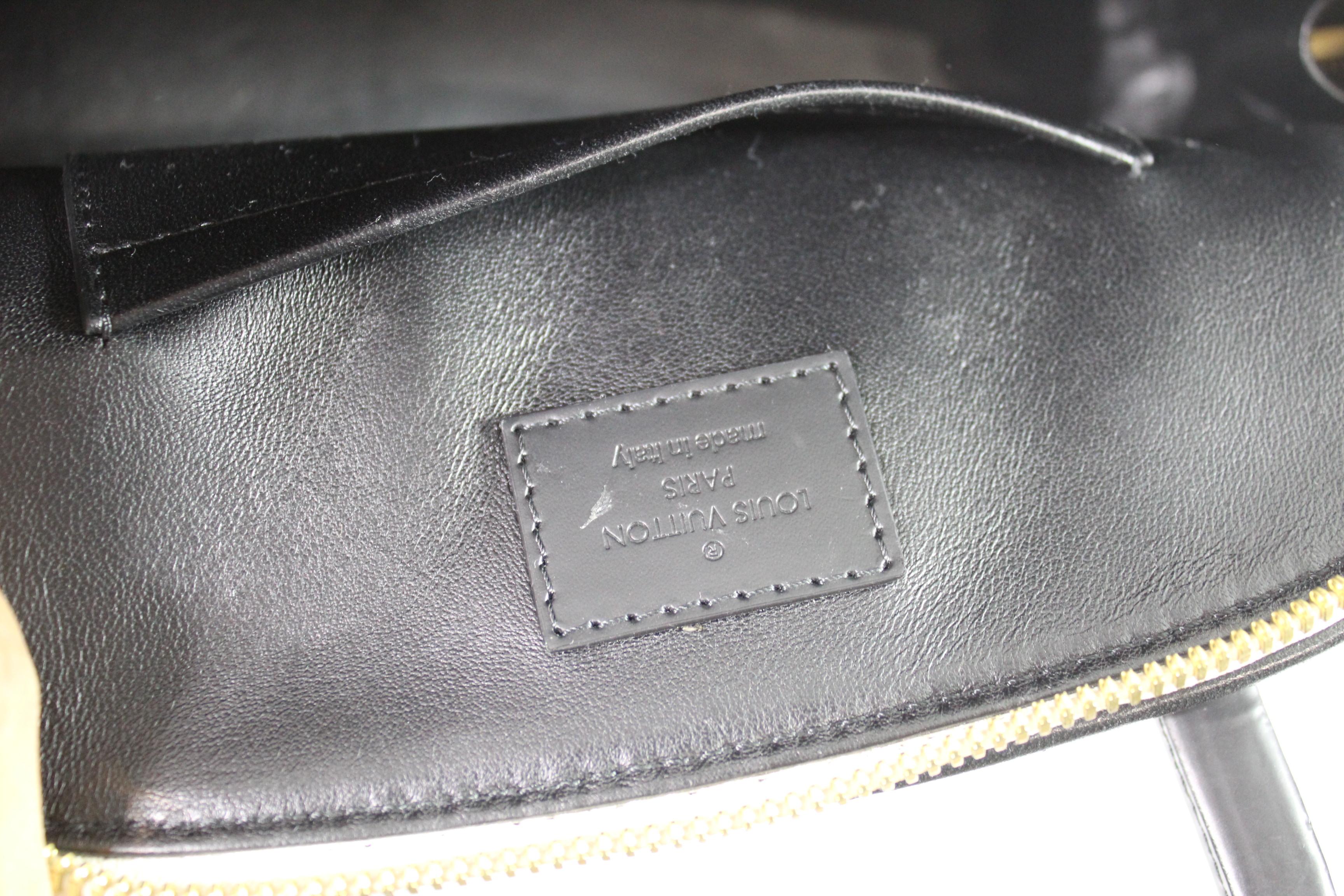 Limited Edition louis Vuitton Alma BB Malletage Bag In Good Condition In Paris, FR