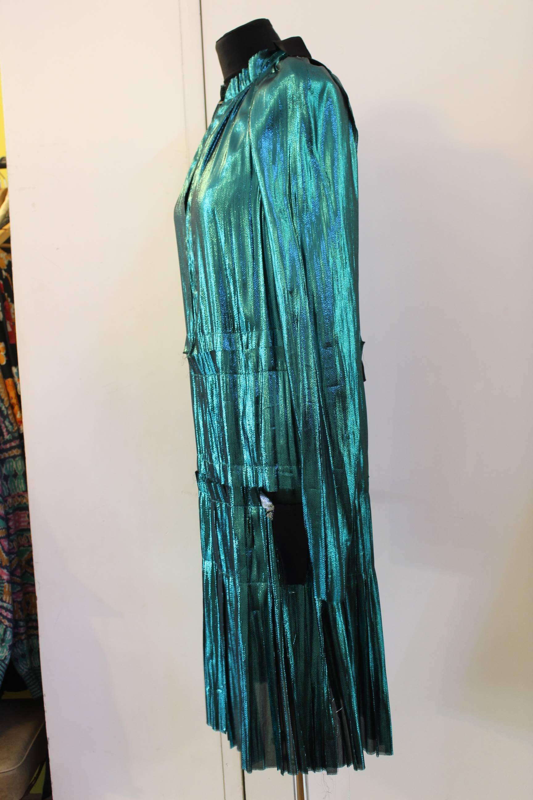 Really nice Lanvin evening dress.
Collection 2014
Retail price 3550€ ( see label)
Size 34 but can fit a 36 
Lenght 107 cm