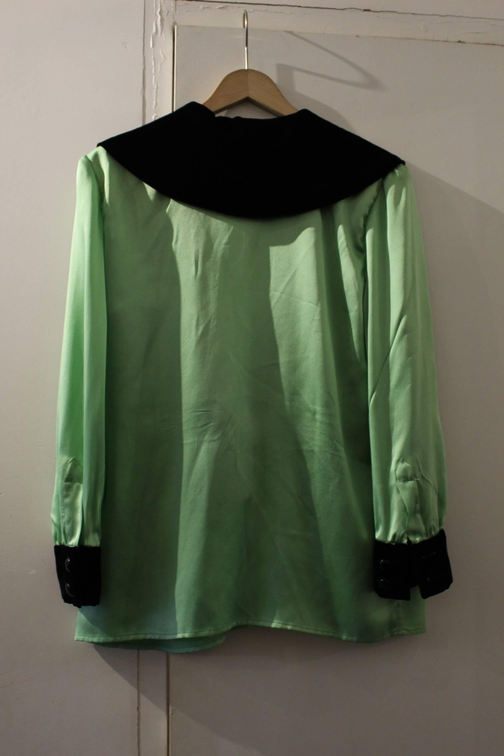 Women's Yves Saint Laurent Vintage Silk and Velvet Blouse For Sale