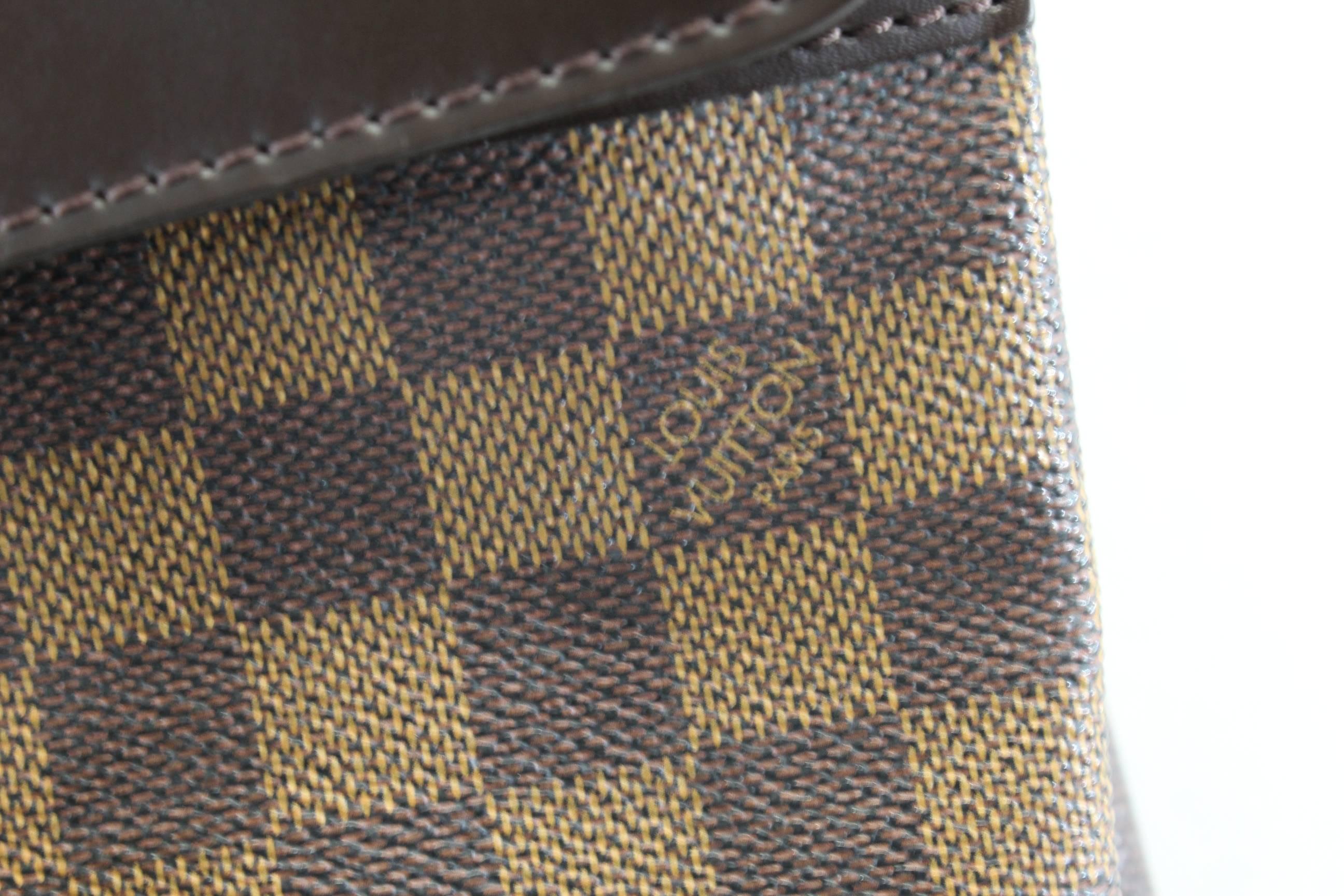 Women's or Men's Louis Vuitton Soho Backpack in damier Ebene Canvas and brown Leather