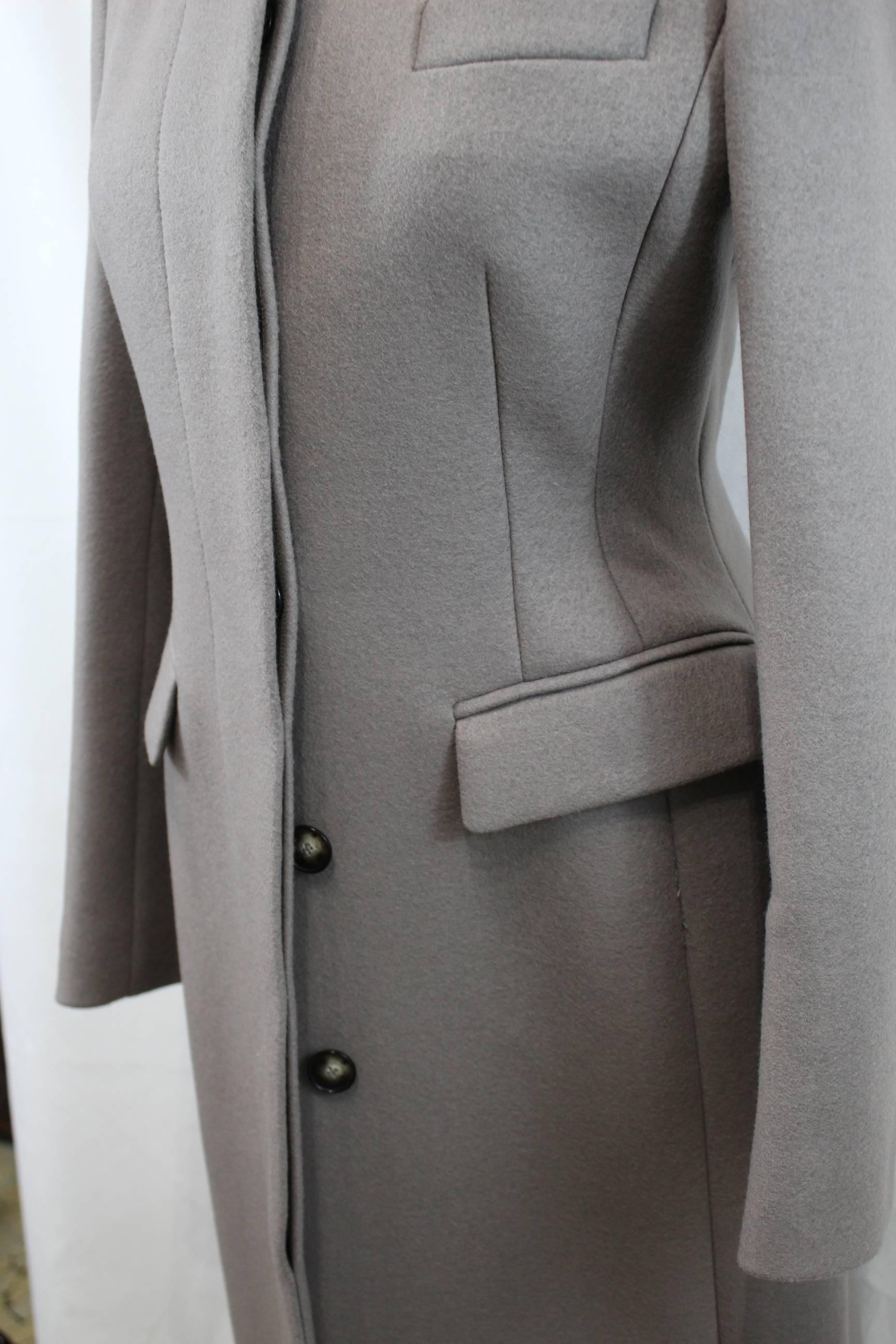 Women's Stella McCartney Nice Wool Coat. New never used. Retail Price 1800$