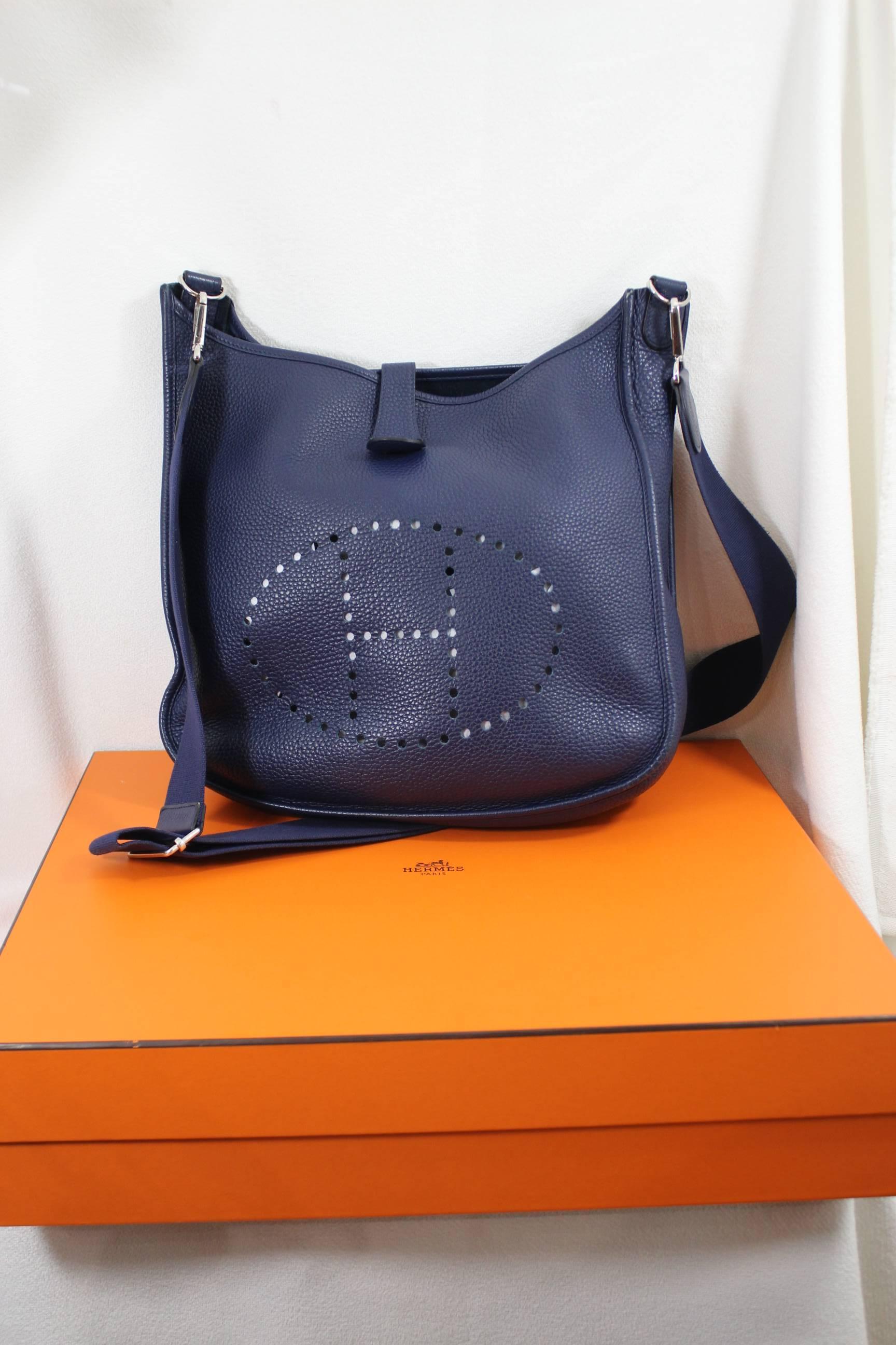Women's or Men's 2013 Hermes Evelyne Blue Gained Leather Bag. Good condition