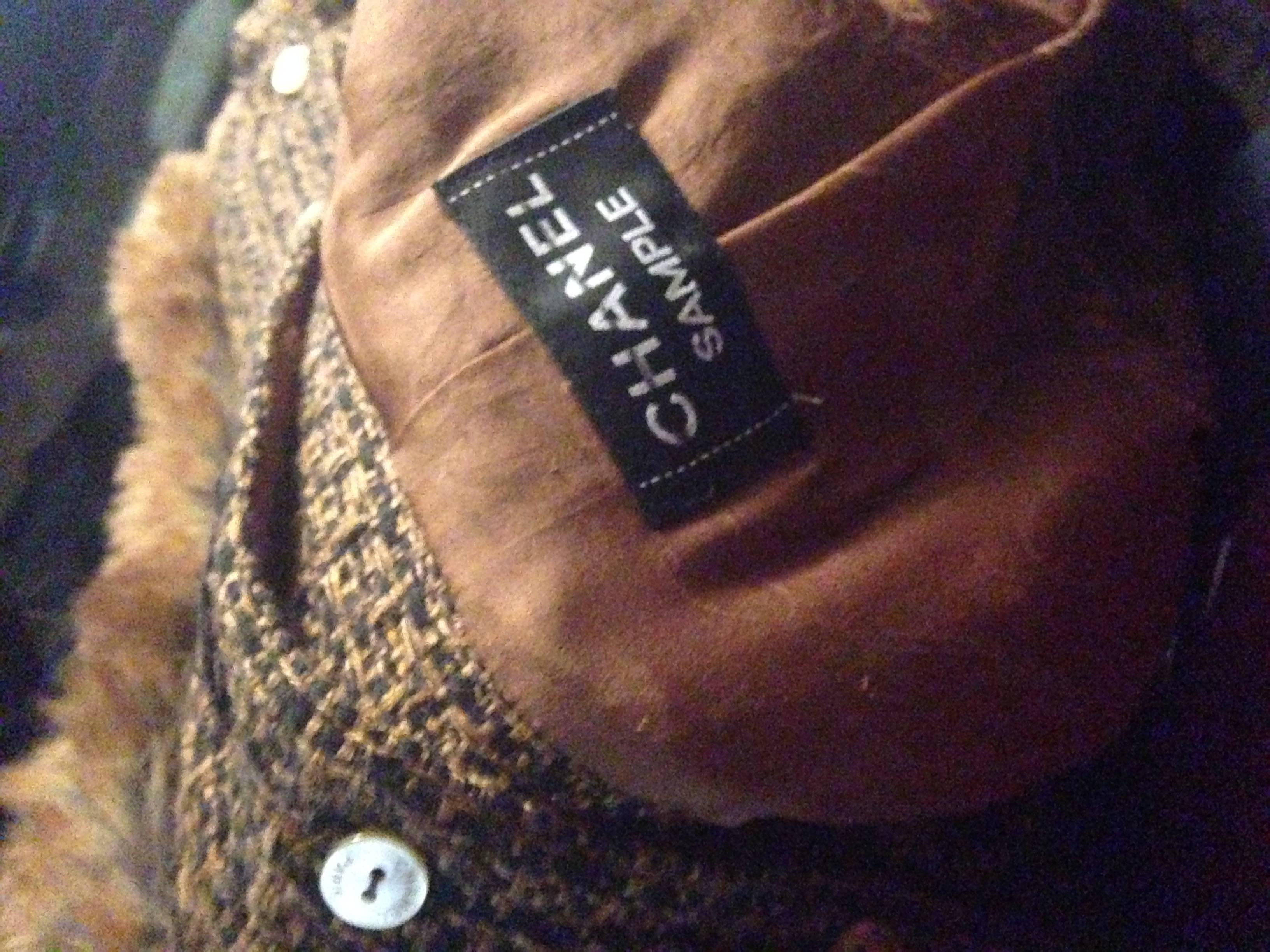 Chanel Fall 2010  Coat in Tweed and Fake Fur 2